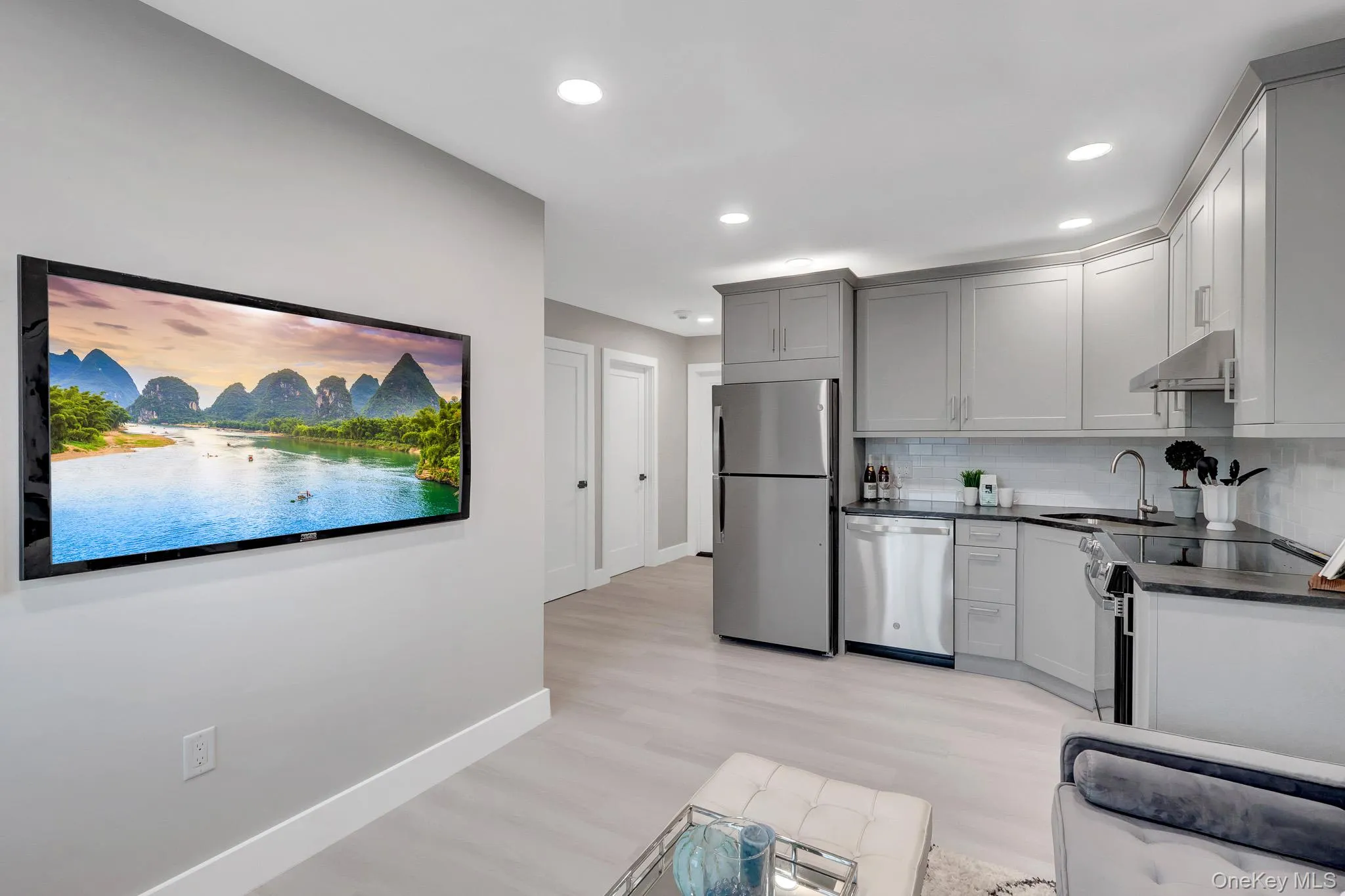 36-50 Lakeville Road, North Hempstead, NY, 2 Bedrooms Bedrooms, 4 Rooms Rooms,1 BathroomBathrooms,Residential Lease,For Rent,Lakeville,0,1025138 36-50 Lakeville Road, North Hempstead, NY, 2 Bedrooms Bedrooms, 4 Rooms Rooms,1 BathroomBathrooms,Residential Lease,For Rent,Lakeville,0,1025138