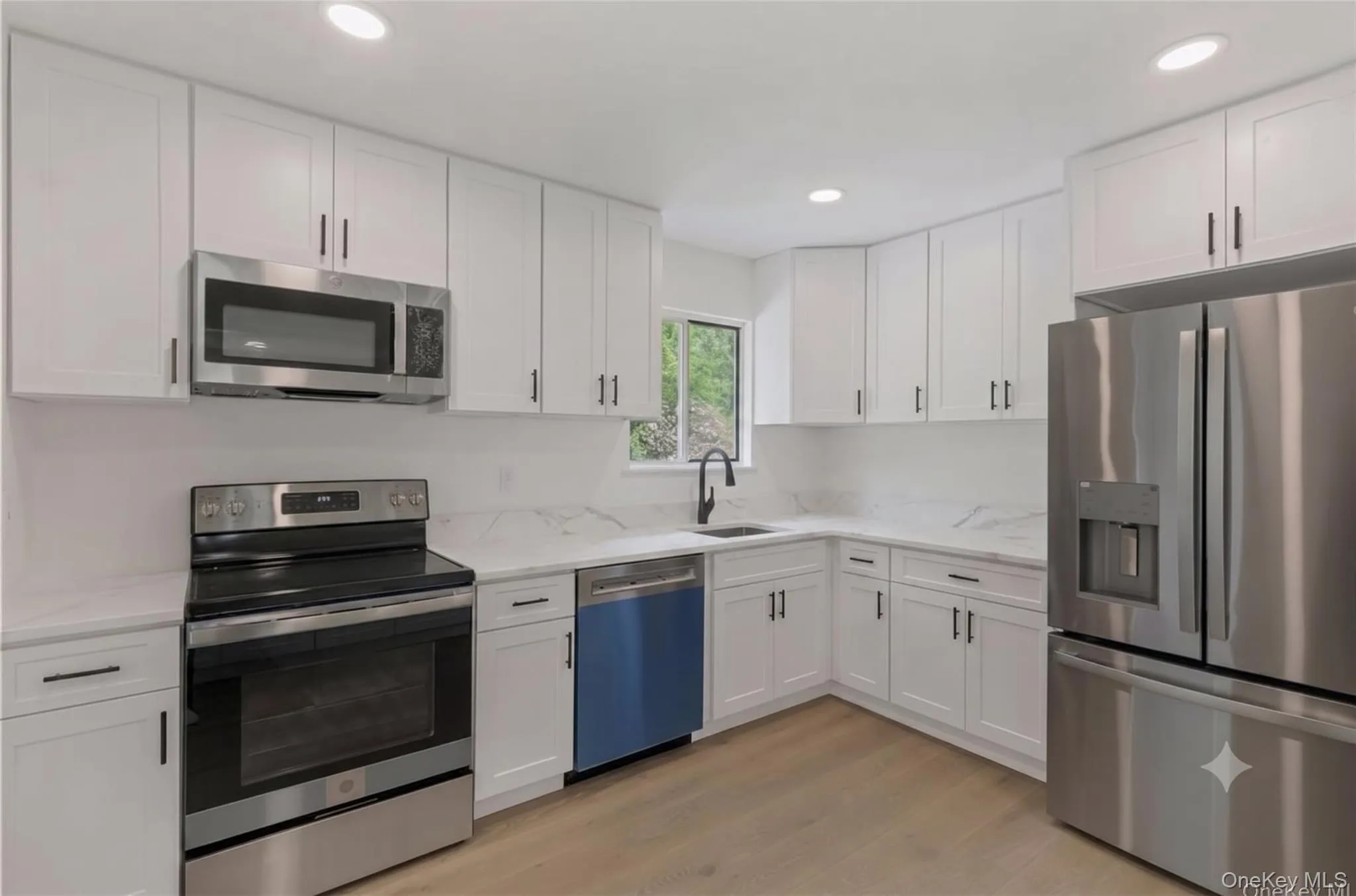 26 Kendell Drive, Wappinger, NY, 4 Bedrooms Bedrooms, 7 Rooms Rooms,2 BathroomsBathrooms,Residential,For Rent,Kendell,0,1025141 26 Kendell Drive, Wappinger, NY, 4 Bedrooms Bedrooms, 7 Rooms Rooms,2 BathroomsBathrooms,Residential,For Rent,Kendell,0,1025141