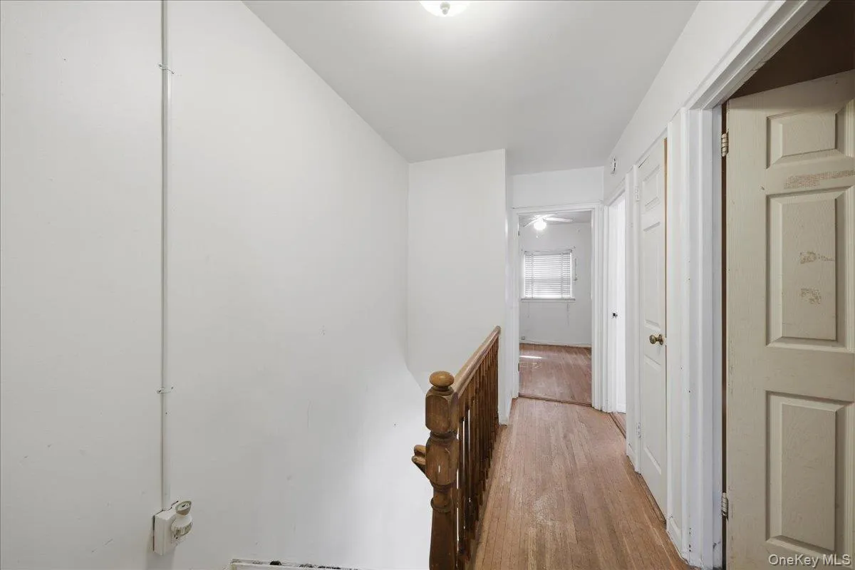 3310 Gunther Avenue, New York, NY, 3 Bedrooms Bedrooms, 6 Rooms Rooms,2 BathroomsBathrooms,Residential,For Rent,Gunther,0,1025142 3310 Gunther Avenue, New York, NY, 3 Bedrooms Bedrooms, 6 Rooms Rooms,2 BathroomsBathrooms,Residential,For Rent,Gunther,0,1025142