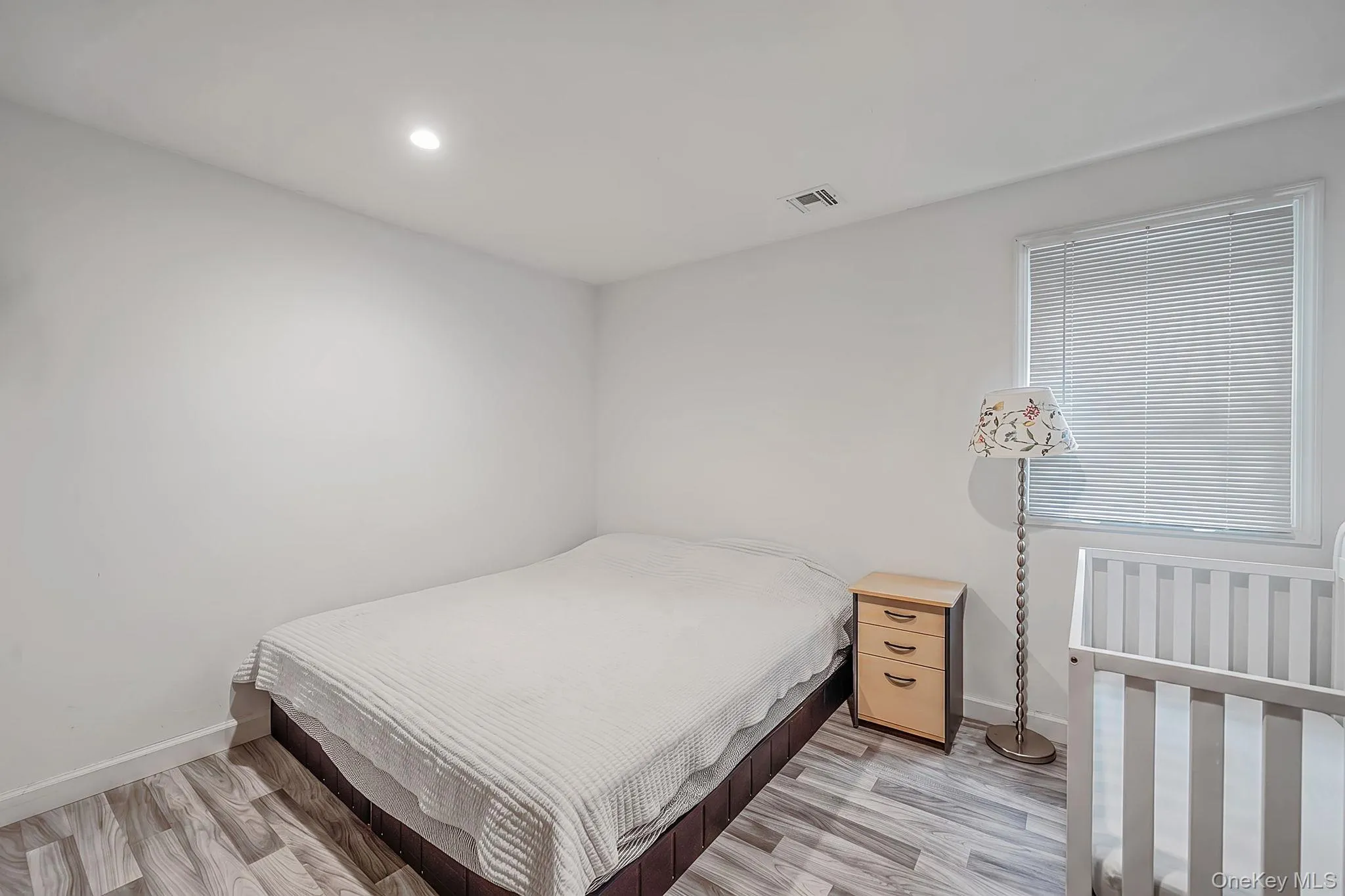 48 Hillside Avenue, Brookhaven, NY, 4 Bedrooms Bedrooms, 7 Rooms Rooms,4 BathroomsBathrooms,Residential,For Rent,Hillside,0,1025143 48 Hillside Avenue, Brookhaven, NY, 4 Bedrooms Bedrooms, 7 Rooms Rooms,4 BathroomsBathrooms,Residential,For Rent,Hillside,0,1025143