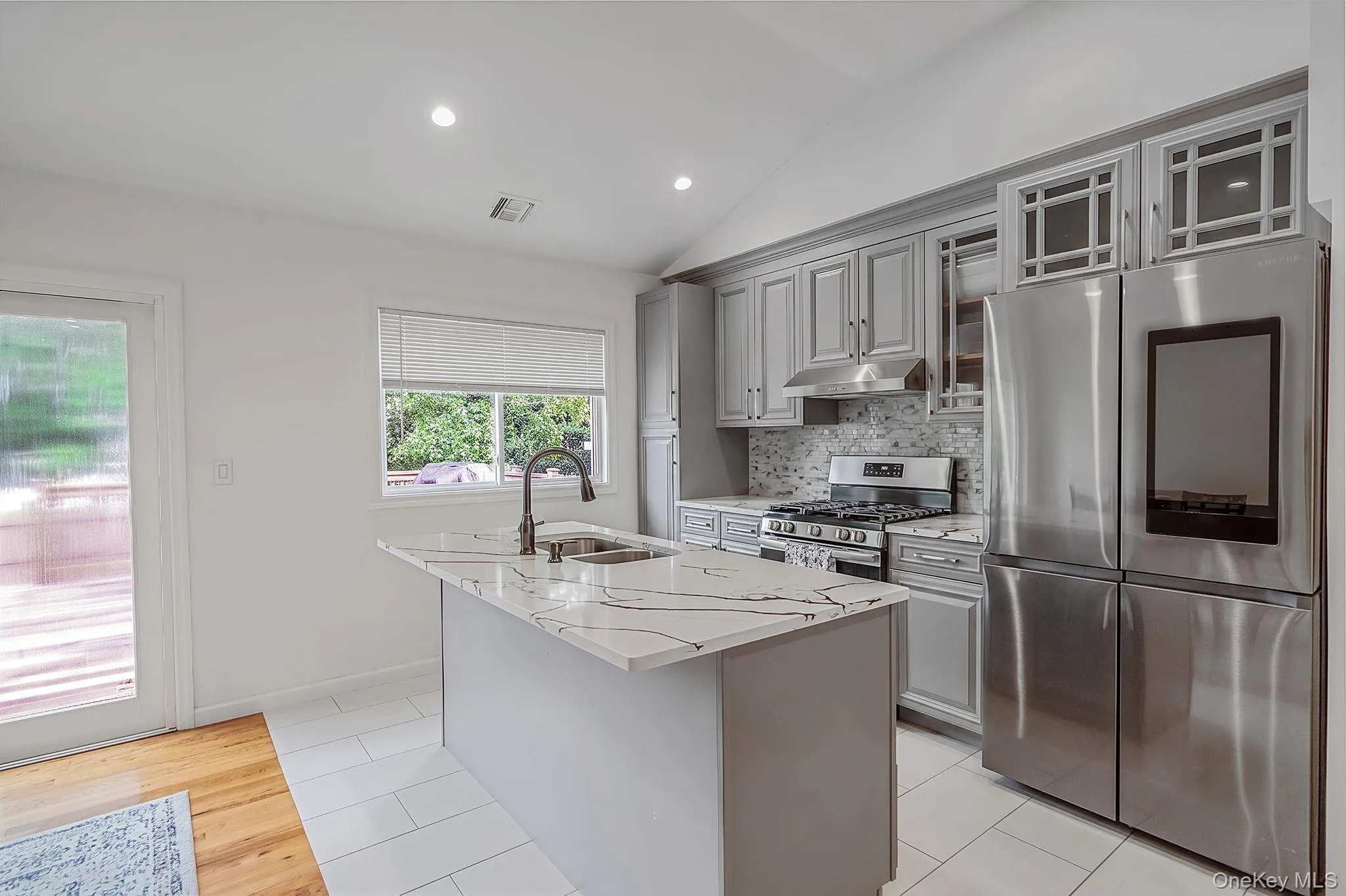 48 Hillside Avenue, Brookhaven, NY, 4 Bedrooms Bedrooms, 7 Rooms Rooms,4 BathroomsBathrooms,Residential,For Rent,Hillside,0,1025143 48 Hillside Avenue, Brookhaven, NY, 4 Bedrooms Bedrooms, 7 Rooms Rooms,4 BathroomsBathrooms,Residential,For Rent,Hillside,0,1025143