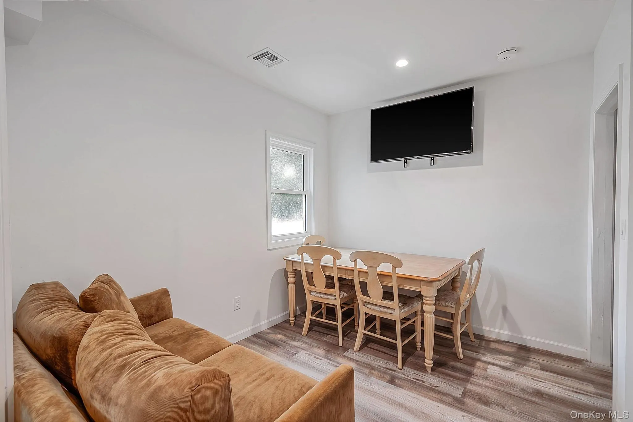 48 Hillside Avenue, Brookhaven, NY, 4 Bedrooms Bedrooms, 7 Rooms Rooms,4 BathroomsBathrooms,Residential,For Rent,Hillside,0,1025143 48 Hillside Avenue, Brookhaven, NY, 4 Bedrooms Bedrooms, 7 Rooms Rooms,4 BathroomsBathrooms,Residential,For Rent,Hillside,0,1025143