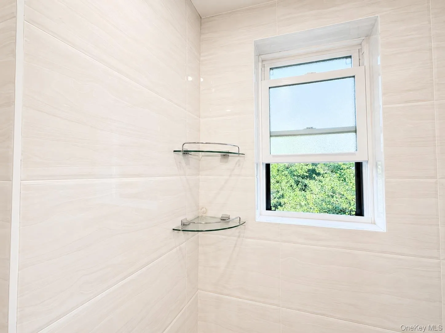 6766 Exeter Street, New York, NY, 3 Bedrooms Bedrooms, 8 Rooms Rooms,2 BathroomsBathrooms,Residential,For Rent,Exeter,0,1025144 6766 Exeter Street, New York, NY, 3 Bedrooms Bedrooms, 8 Rooms Rooms,2 BathroomsBathrooms,Residential,For Rent,Exeter,0,1025144