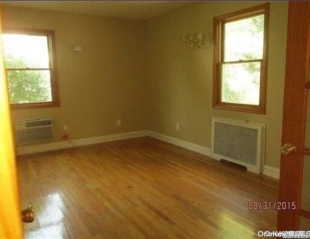 6 Dawes Avenue, Oyster Bay, NY, 4 Bedrooms Bedrooms, 8 Rooms Rooms,2 BathroomsBathrooms,Residential Lease,For Rent,Dawes,0,1025145 6 Dawes Avenue, Oyster Bay, NY, 4 Bedrooms Bedrooms, 8 Rooms Rooms,2 BathroomsBathrooms,Residential Lease,For Rent,Dawes,0,1025145