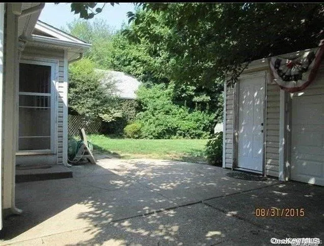 6 Dawes Avenue, Oyster Bay, NY, 4 Bedrooms Bedrooms, 8 Rooms Rooms,2 BathroomsBathrooms,Residential Lease,For Rent,Dawes,0,1025145 6 Dawes Avenue, Oyster Bay, NY, 4 Bedrooms Bedrooms, 8 Rooms Rooms,2 BathroomsBathrooms,Residential Lease,For Rent,Dawes,0,1025145