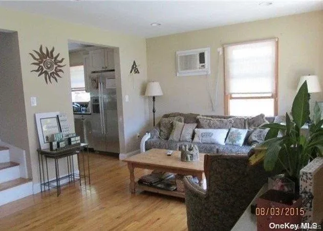 6 Dawes Avenue, Oyster Bay, NY, 4 Bedrooms Bedrooms, 8 Rooms Rooms,2 BathroomsBathrooms,Residential Lease,For Rent,Dawes,0,1025145 6 Dawes Avenue, Oyster Bay, NY, 4 Bedrooms Bedrooms, 8 Rooms Rooms,2 BathroomsBathrooms,Residential Lease,For Rent,Dawes,0,1025145