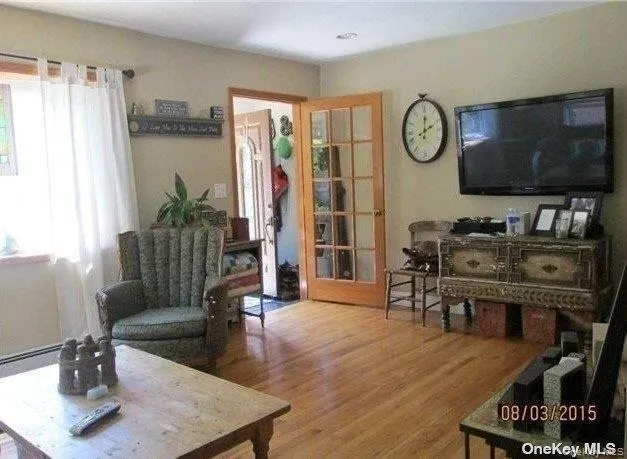 6 Dawes Avenue, Oyster Bay, NY, 4 Bedrooms Bedrooms, 8 Rooms Rooms,2 BathroomsBathrooms,Residential Lease,For Rent,Dawes,0,1025145 6 Dawes Avenue, Oyster Bay, NY, 4 Bedrooms Bedrooms, 8 Rooms Rooms,2 BathroomsBathrooms,Residential Lease,For Rent,Dawes,0,1025145