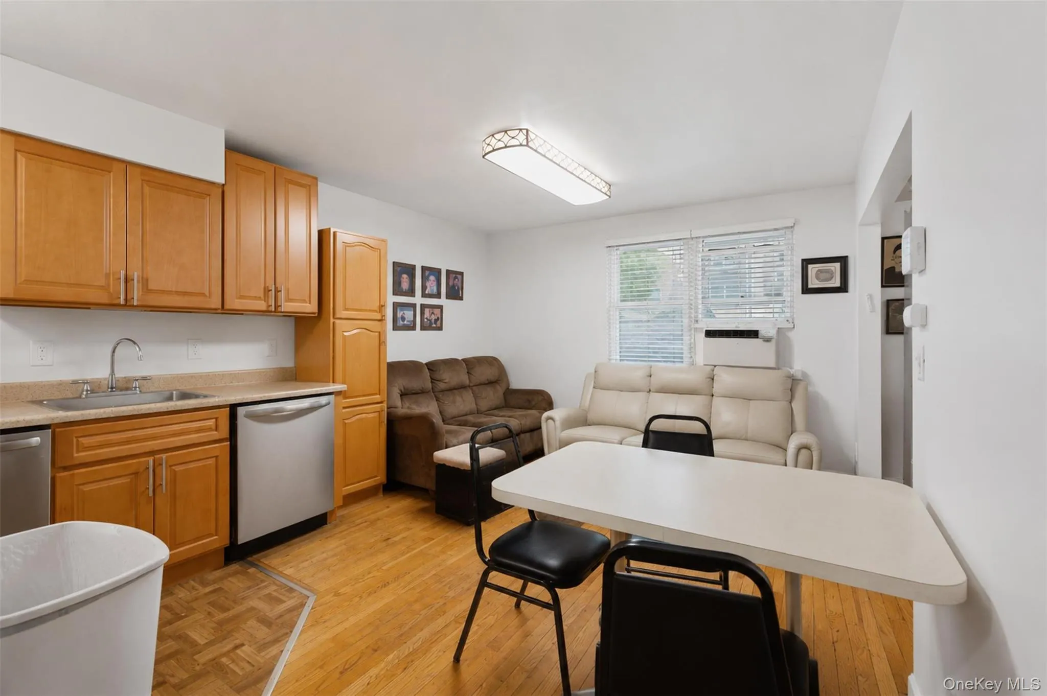 242 Kearsing Parkway, Ramapo, NY, 2 Bedrooms Bedrooms, 5 Rooms Rooms,1 BathroomBathrooms,Residential,For Rent,Kearsing,0,1025148 242 Kearsing Parkway, Ramapo, NY, 2 Bedrooms Bedrooms, 5 Rooms Rooms,1 BathroomBathrooms,Residential,For Rent,Kearsing,0,1025148