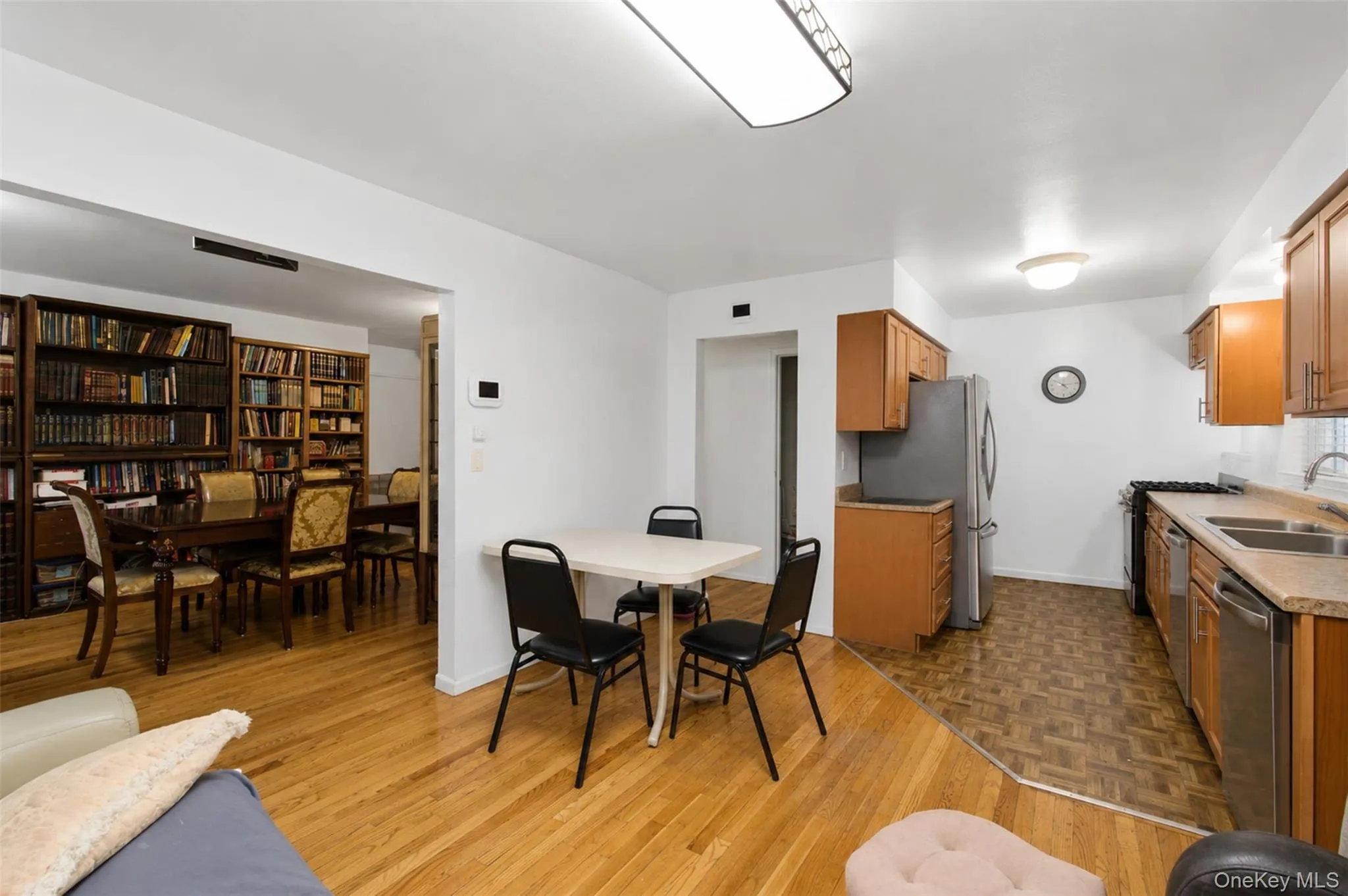 242 Kearsing Parkway, Ramapo, NY, 2 Bedrooms Bedrooms, 5 Rooms Rooms,1 BathroomBathrooms,Residential,For Rent,Kearsing,0,1025148 242 Kearsing Parkway, Ramapo, NY, 2 Bedrooms Bedrooms, 5 Rooms Rooms,1 BathroomBathrooms,Residential,For Rent,Kearsing,0,1025148