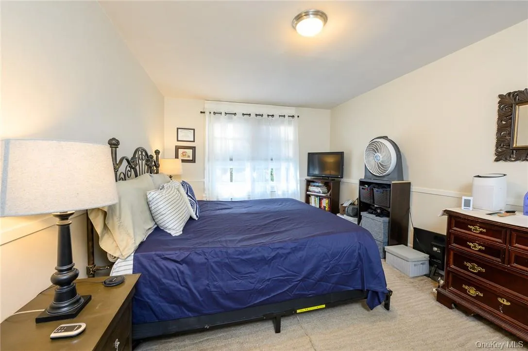 4 Sadore Lane, Yonkers, NY, 1 Bedroom Bedrooms, 3 Rooms Rooms,1 BathroomBathrooms,Residential Lease,For Rent,Sadore,0,1025149 4 Sadore Lane, Yonkers, NY, 1 Bedroom Bedrooms, 3 Rooms Rooms,1 BathroomBathrooms,Residential Lease,For Rent,Sadore,0,1025149