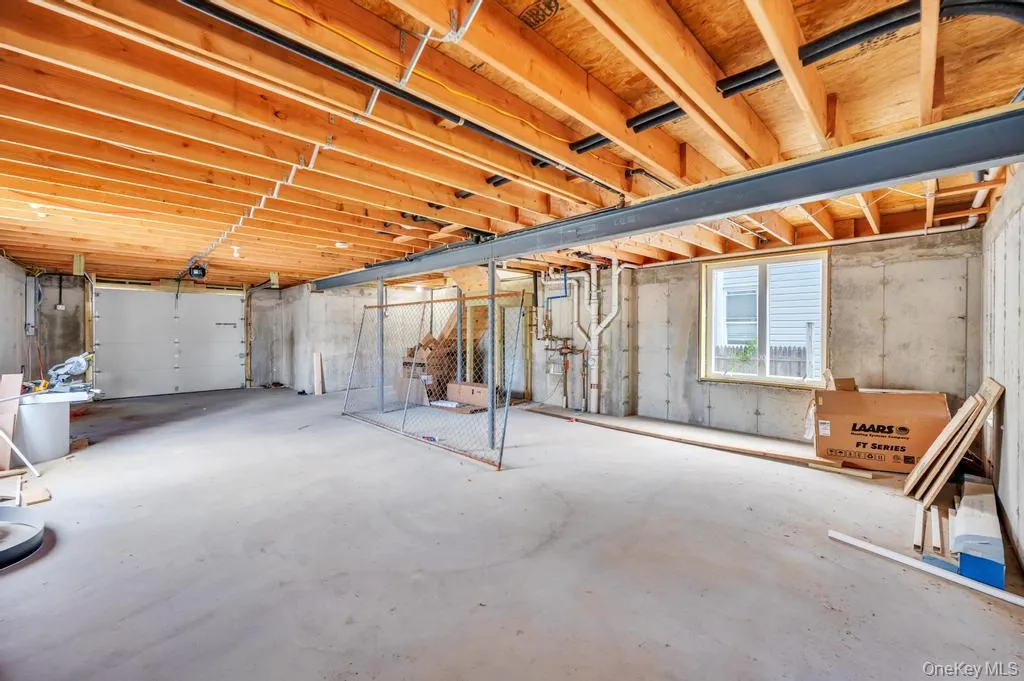 10 8th Avenue, Hempstead, NY, 4 Bedrooms Bedrooms, 8 Rooms Rooms,2 BathroomsBathrooms,Residential,For Rent,8th,0,1025152 10 8th Avenue, Hempstead, NY, 4 Bedrooms Bedrooms, 8 Rooms Rooms,2 BathroomsBathrooms,Residential,For Rent,8th,0,1025152