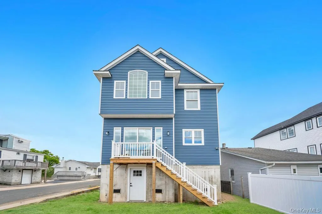 10 8th Avenue, Hempstead, NY, 4 Bedrooms Bedrooms, 8 Rooms Rooms,2 BathroomsBathrooms,Residential,For Rent,8th,0,1025152 10 8th Avenue, Hempstead, NY, 4 Bedrooms Bedrooms, 8 Rooms Rooms,2 BathroomsBathrooms,Residential,For Rent,8th,0,1025152