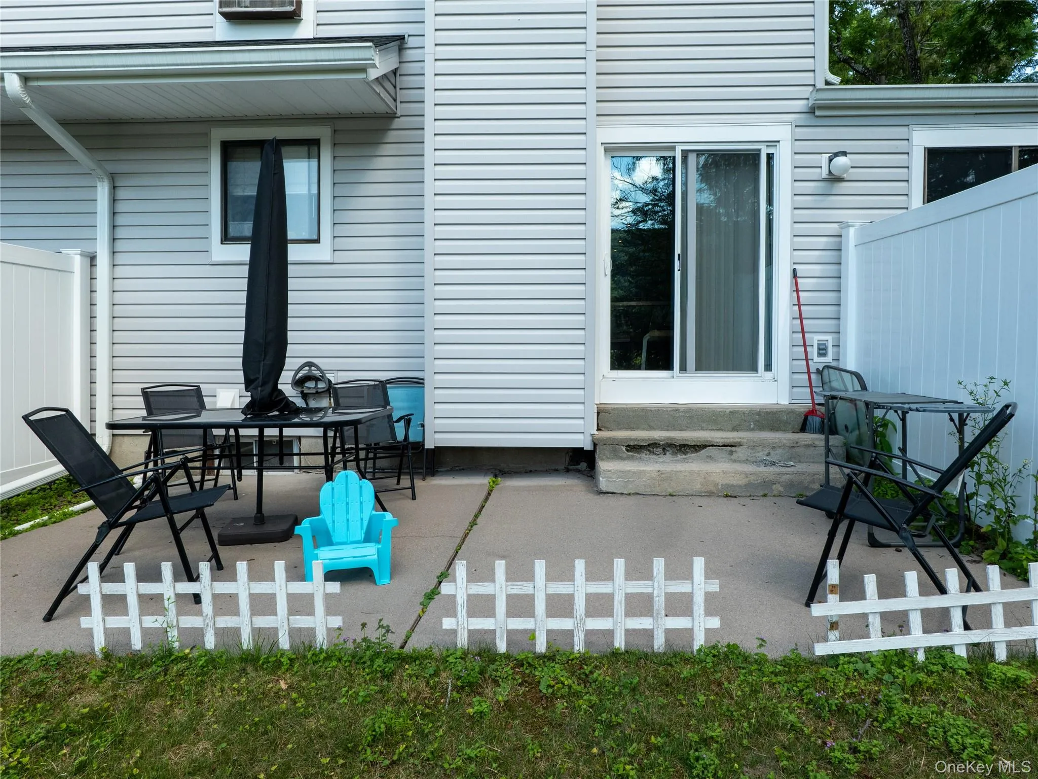 402 Mountain Laurel Drive, Monroe, NY, 3 Bedrooms Bedrooms, 9 Rooms Rooms,2 BathroomsBathrooms,Residential,For Rent,Mountain Laurel,0,1025157 402 Mountain Laurel Drive, Monroe, NY, 3 Bedrooms Bedrooms, 9 Rooms Rooms,2 BathroomsBathrooms,Residential,For Rent,Mountain Laurel,0,1025157
