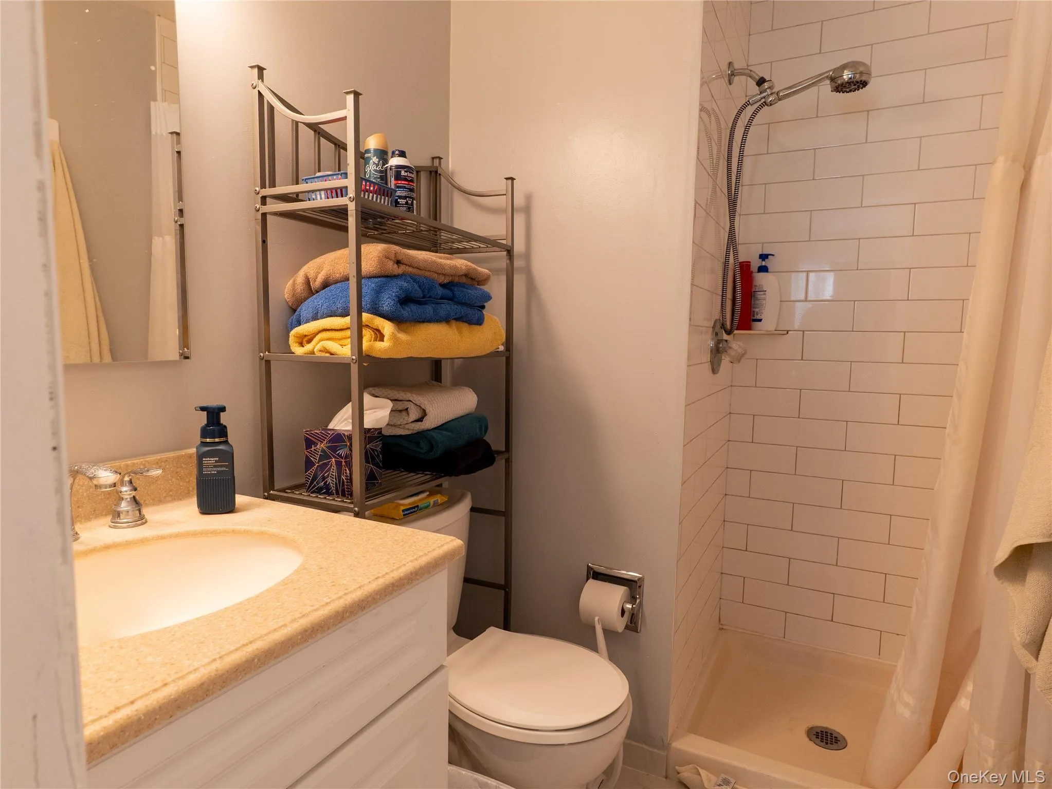 402 Mountain Laurel Drive, Monroe, NY, 3 Bedrooms Bedrooms, 9 Rooms Rooms,2 BathroomsBathrooms,Residential,For Rent,Mountain Laurel,0,1025157 402 Mountain Laurel Drive, Monroe, NY, 3 Bedrooms Bedrooms, 9 Rooms Rooms,2 BathroomsBathrooms,Residential,For Rent,Mountain Laurel,0,1025157