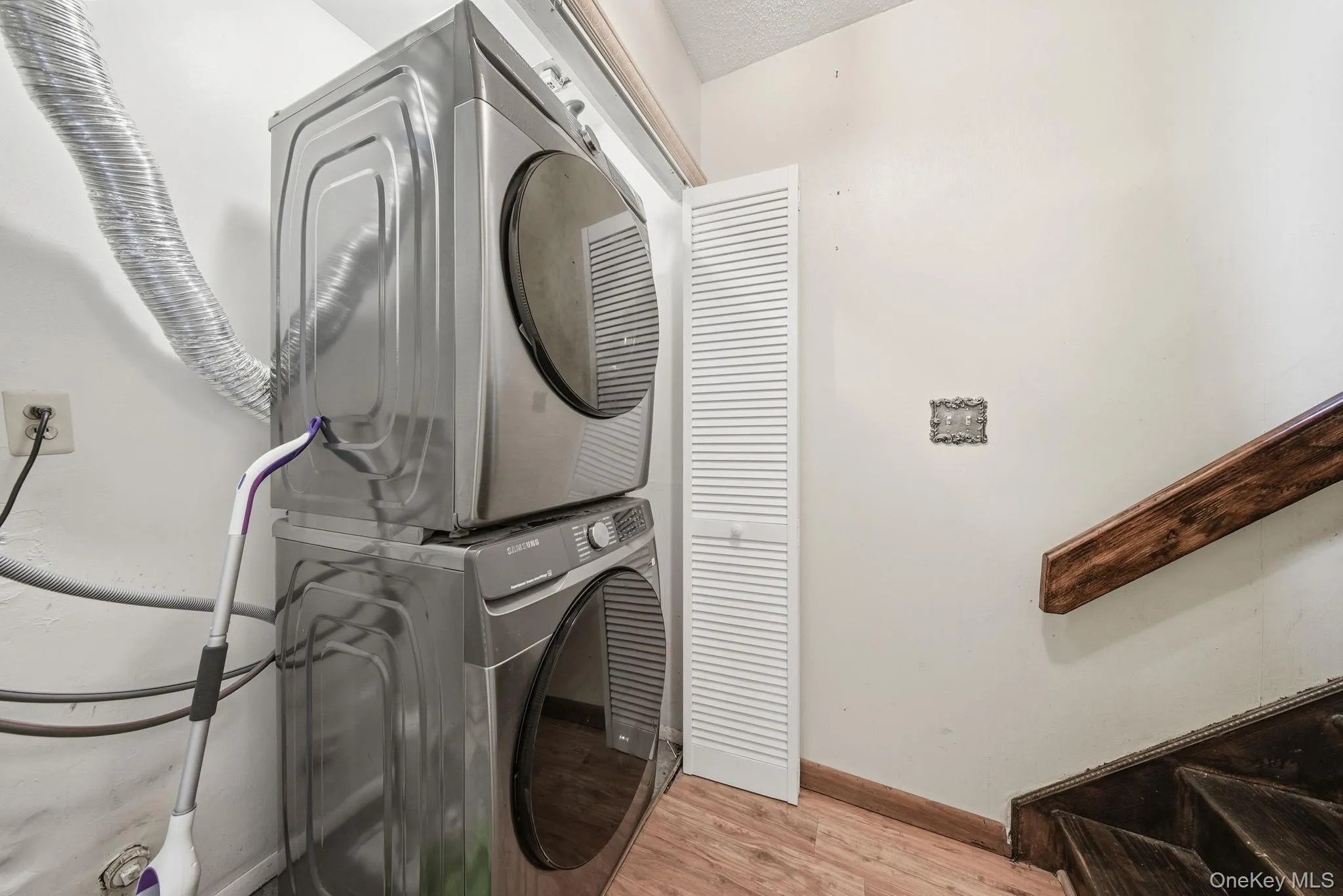 2604 Whispering Hills, Chester Town, NY, 3 Bedrooms Bedrooms, 6 Rooms Rooms,2 BathroomsBathrooms,Residential,For Rent,Whispering,0,1025165 2604 Whispering Hills, Chester Town, NY, 3 Bedrooms Bedrooms, 6 Rooms Rooms,2 BathroomsBathrooms,Residential,For Rent,Whispering,0,1025165