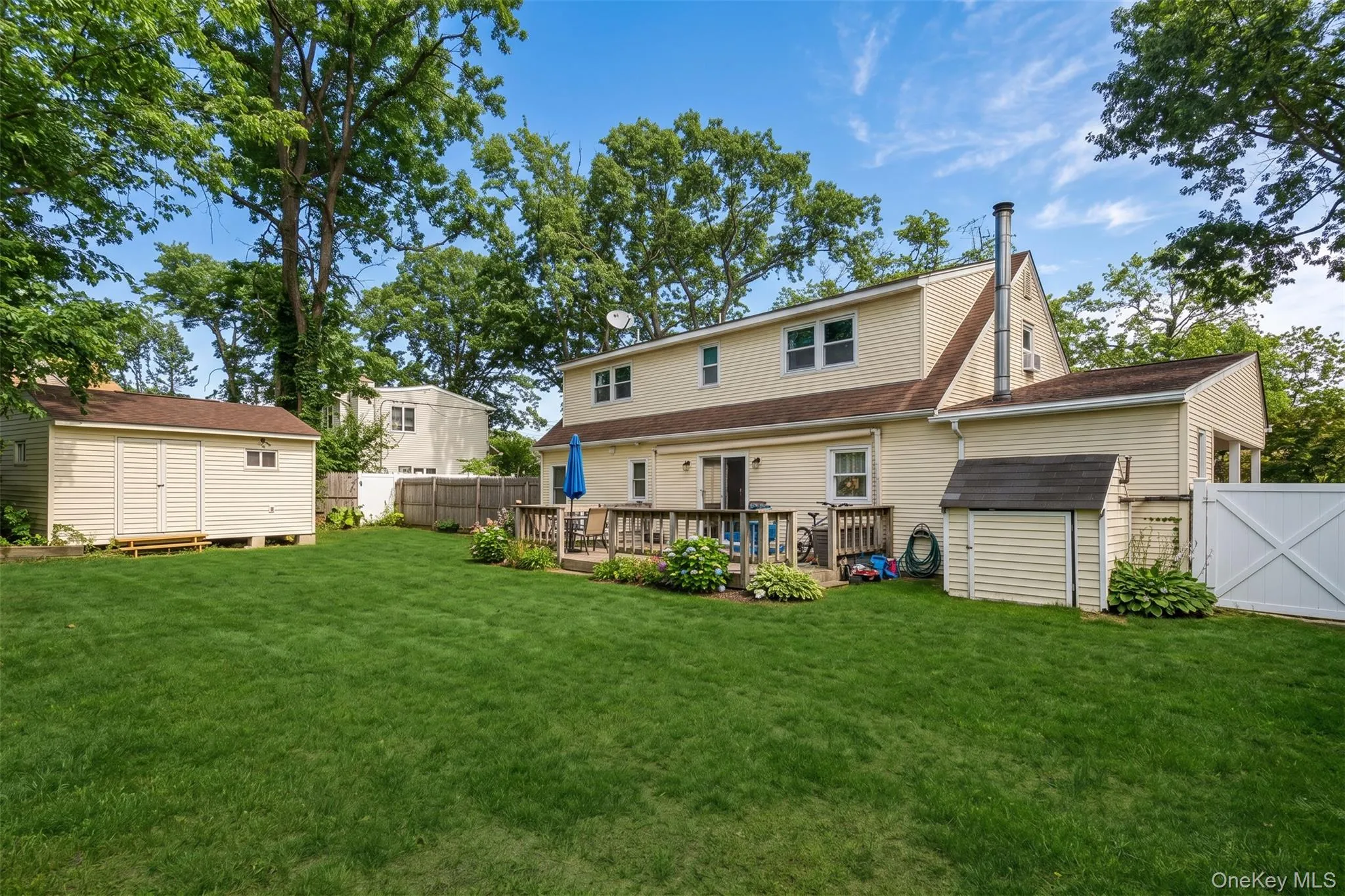4 Erlwein Court, Oyster Bay, NY, 4 Bedrooms Bedrooms, 10 Rooms Rooms,2 BathroomsBathrooms,Residential,For Rent,Erlwein,0,1025167 4 Erlwein Court, Oyster Bay, NY, 4 Bedrooms Bedrooms, 10 Rooms Rooms,2 BathroomsBathrooms,Residential,For Rent,Erlwein,0,1025167