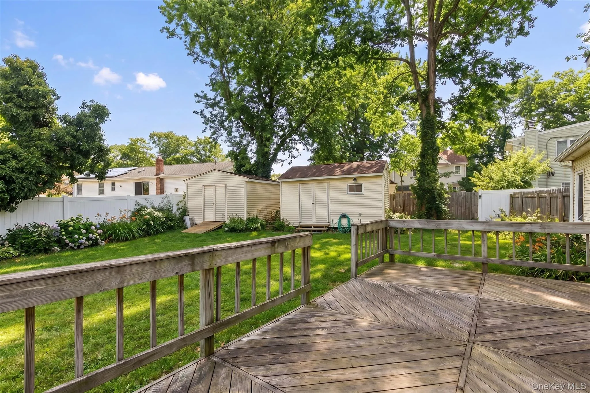 4 Erlwein Court, Oyster Bay, NY, 4 Bedrooms Bedrooms, 10 Rooms Rooms,2 BathroomsBathrooms,Residential,For Rent,Erlwein,0,1025167 4 Erlwein Court, Oyster Bay, NY, 4 Bedrooms Bedrooms, 10 Rooms Rooms,2 BathroomsBathrooms,Residential,For Rent,Erlwein,0,1025167