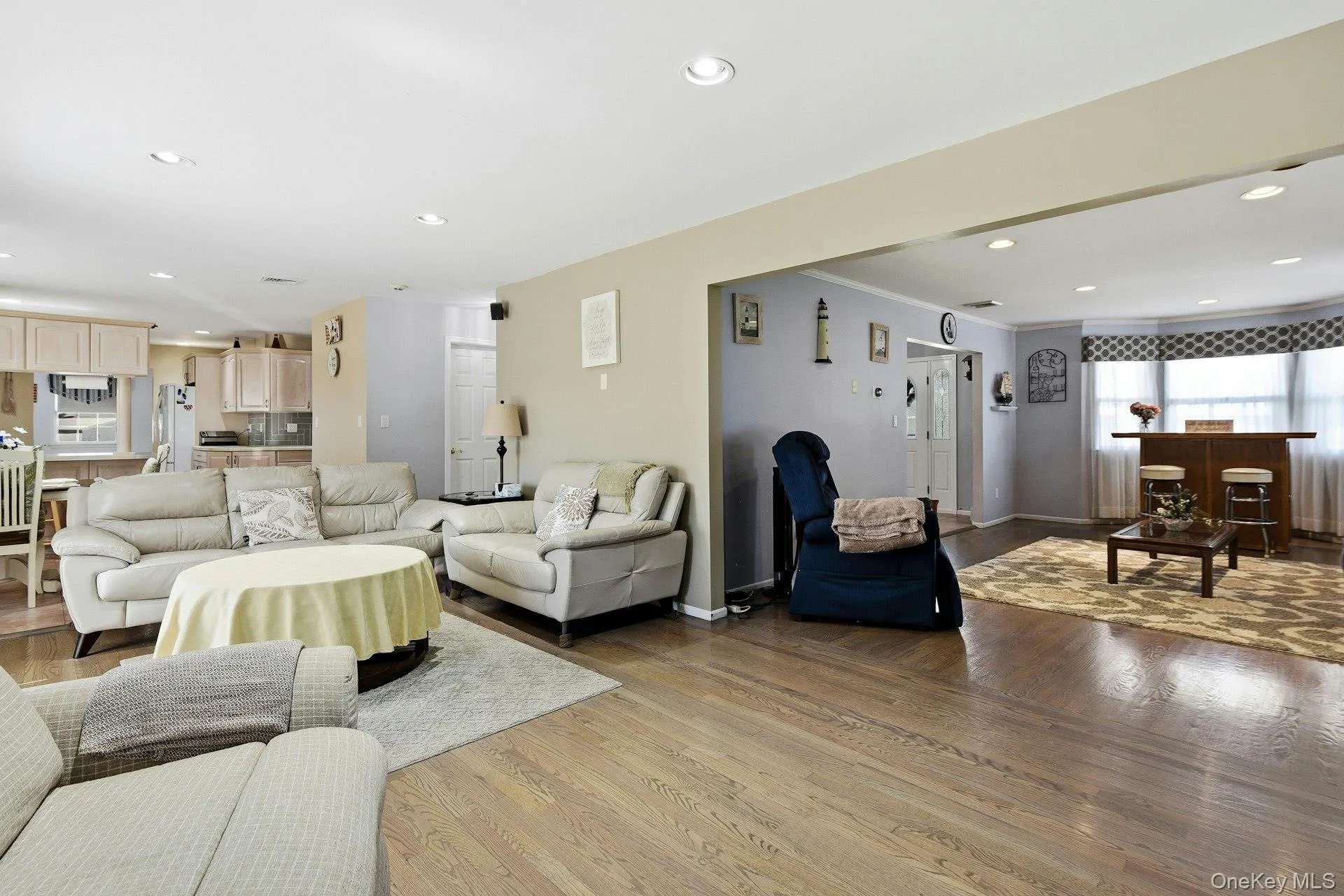 35 Dennis Lane, Oyster Bay, NY, 5 Bedrooms Bedrooms, 10 Rooms Rooms,3 BathroomsBathrooms,Residential,For Rent,Dennis,0,1025180 35 Dennis Lane, Oyster Bay, NY, 5 Bedrooms Bedrooms, 10 Rooms Rooms,3 BathroomsBathrooms,Residential,For Rent,Dennis,0,1025180