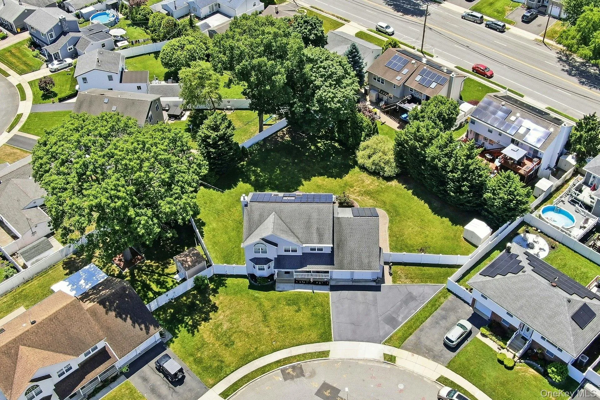 35 Dennis Lane, Oyster Bay, NY, 5 Bedrooms Bedrooms, 10 Rooms Rooms,3 BathroomsBathrooms,Residential,For Rent,Dennis,0,1025180 35 Dennis Lane, Oyster Bay, NY, 5 Bedrooms Bedrooms, 10 Rooms Rooms,3 BathroomsBathrooms,Residential,For Rent,Dennis,0,1025180