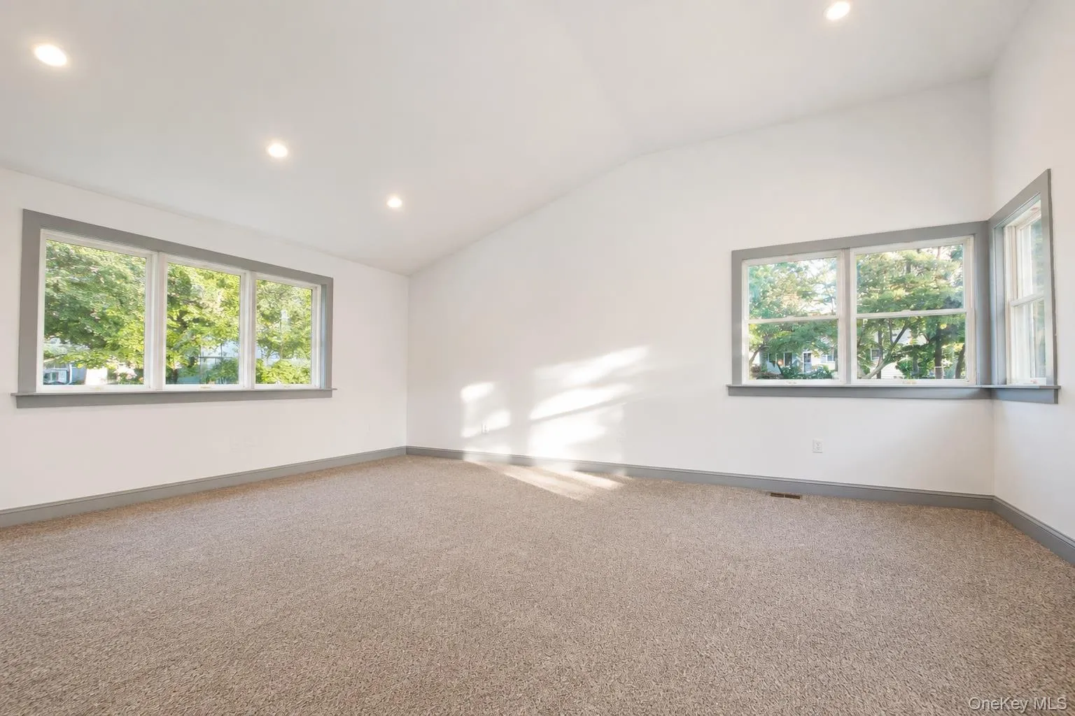 46 Quail Road, Brookhaven, NY, 3 Bedrooms Bedrooms, 5 Rooms Rooms,1 BathroomBathrooms,Residential,For Rent,Quail,0,1025181 46 Quail Road, Brookhaven, NY, 3 Bedrooms Bedrooms, 5 Rooms Rooms,1 BathroomBathrooms,Residential,For Rent,Quail,0,1025181