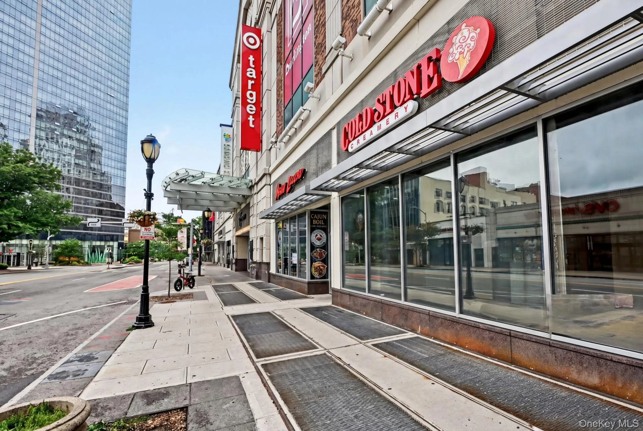 210 Martine Avenue, White Plains, NY, 1 Bedroom Bedrooms, 5 Rooms Rooms,1 BathroomBathrooms,Residential,For Rent,Martine,0,1025182 210 Martine Avenue, White Plains, NY, 1 Bedroom Bedrooms, 5 Rooms Rooms,1 BathroomBathrooms,Residential,For Rent,Martine,0,1025182