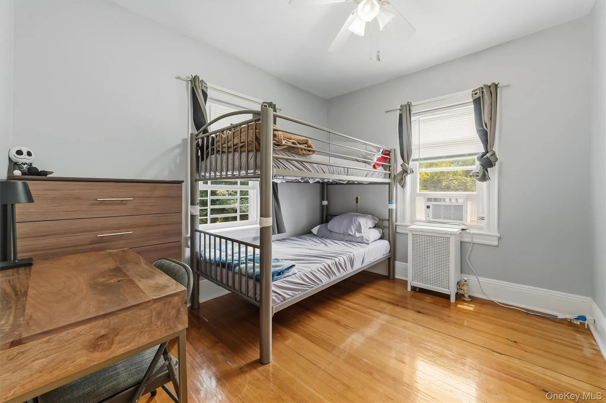 218 Sedgwick Avenue, Yonkers, NY, 3 Bedrooms Bedrooms, 7 Rooms Rooms,1 BathroomBathrooms,Residential,For Rent,Sedgwick,0,1025186 218 Sedgwick Avenue, Yonkers, NY, 3 Bedrooms Bedrooms, 7 Rooms Rooms,1 BathroomBathrooms,Residential,For Rent,Sedgwick,0,1025186