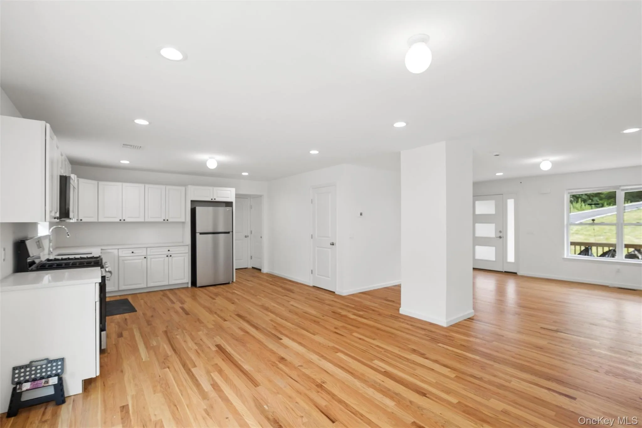65 Ozark Street, Brookhaven, NY, 4 Bedrooms Bedrooms, 7 Rooms Rooms,2 BathroomsBathrooms,Residential,For Rent,Ozark,0,1025189 65 Ozark Street, Brookhaven, NY, 4 Bedrooms Bedrooms, 7 Rooms Rooms,2 BathroomsBathrooms,Residential,For Rent,Ozark,0,1025189