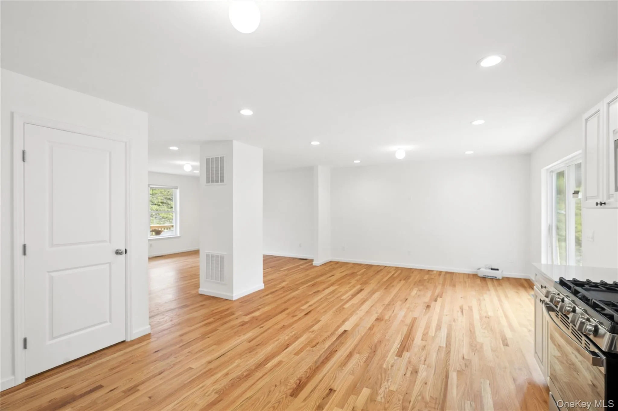 65 Ozark Street, Brookhaven, NY, 4 Bedrooms Bedrooms, 7 Rooms Rooms,2 BathroomsBathrooms,Residential,For Rent,Ozark,0,1025189 65 Ozark Street, Brookhaven, NY, 4 Bedrooms Bedrooms, 7 Rooms Rooms,2 BathroomsBathrooms,Residential,For Rent,Ozark,0,1025189