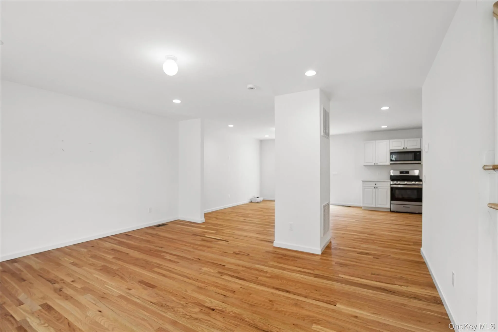 65 Ozark Street, Brookhaven, NY, 4 Bedrooms Bedrooms, 7 Rooms Rooms,2 BathroomsBathrooms,Residential,For Rent,Ozark,0,1025189 65 Ozark Street, Brookhaven, NY, 4 Bedrooms Bedrooms, 7 Rooms Rooms,2 BathroomsBathrooms,Residential,For Rent,Ozark,0,1025189