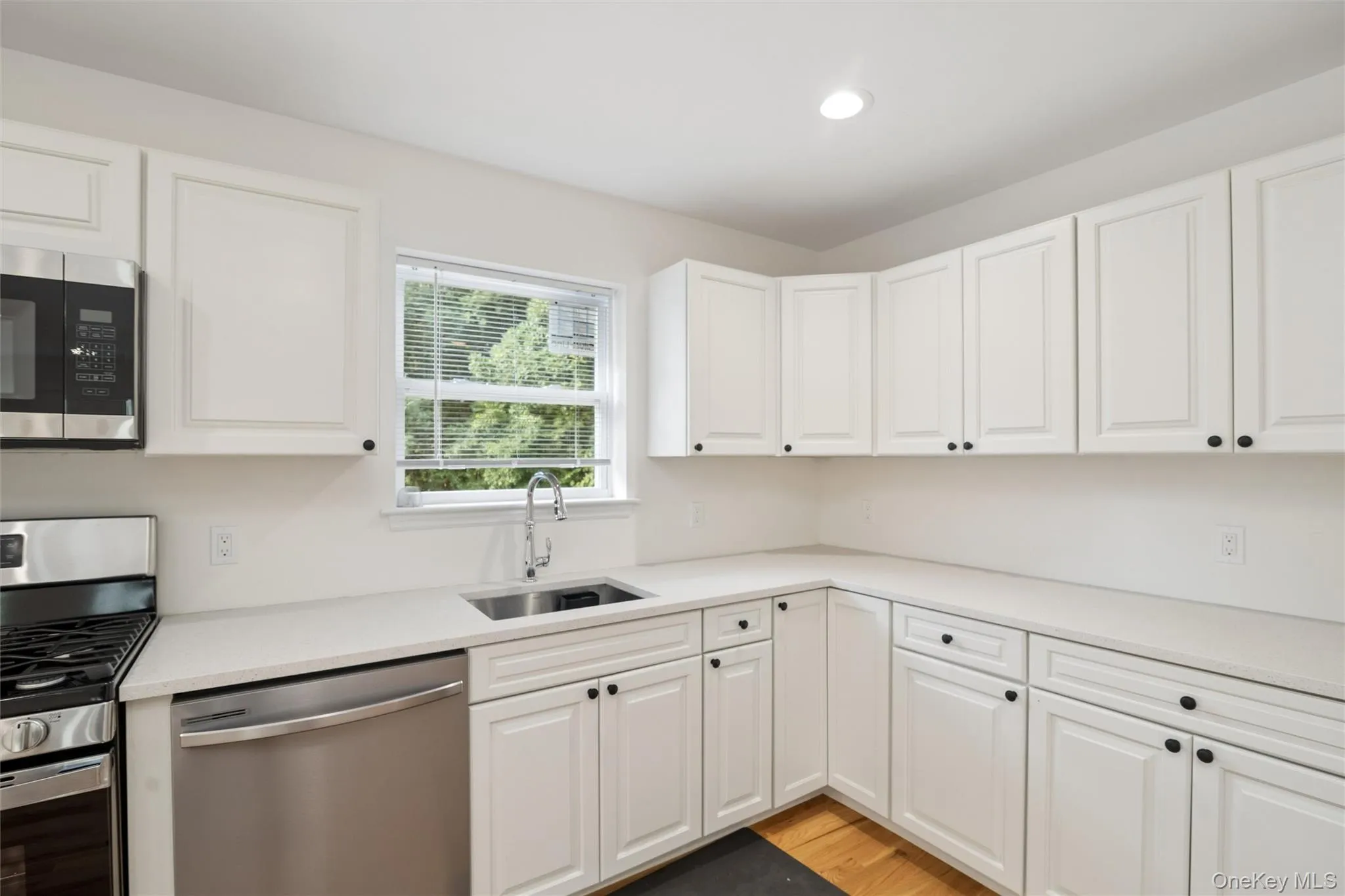 65 Ozark Street, Brookhaven, NY, 4 Bedrooms Bedrooms, 7 Rooms Rooms,2 BathroomsBathrooms,Residential,For Rent,Ozark,0,1025189 65 Ozark Street, Brookhaven, NY, 4 Bedrooms Bedrooms, 7 Rooms Rooms,2 BathroomsBathrooms,Residential,For Rent,Ozark,0,1025189