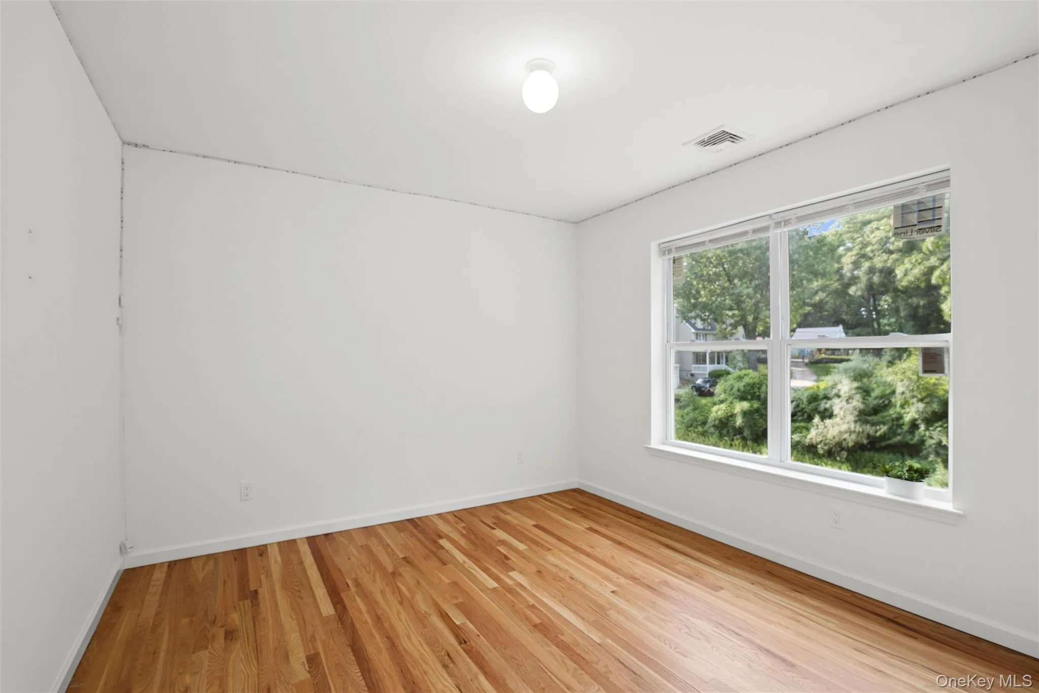 65 Ozark Street, Brookhaven, NY, 4 Bedrooms Bedrooms, 7 Rooms Rooms,2 BathroomsBathrooms,Residential,For Rent,Ozark,0,1025189 65 Ozark Street, Brookhaven, NY, 4 Bedrooms Bedrooms, 7 Rooms Rooms,2 BathroomsBathrooms,Residential,For Rent,Ozark,0,1025189