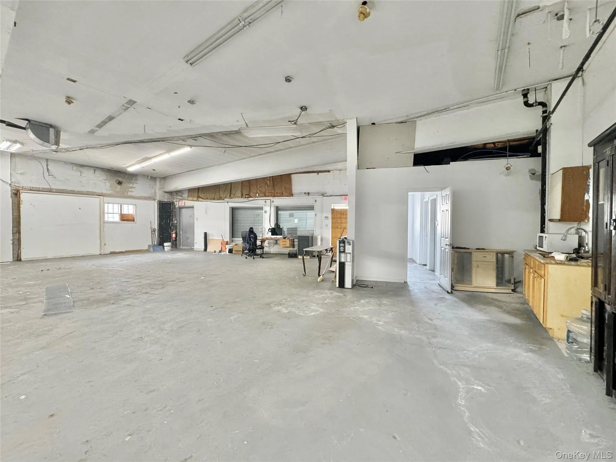 120 New Hyde Park Road, Hempstead, NY, ,Commercial Lease,For Rent,New Hyde Park,0,1025191 120 New Hyde Park Road, Hempstead, NY, ,Commercial Lease,For Rent,New Hyde Park,0,1025191
