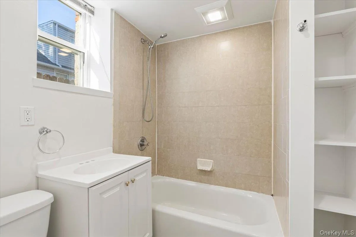 Bathroom Bathroom