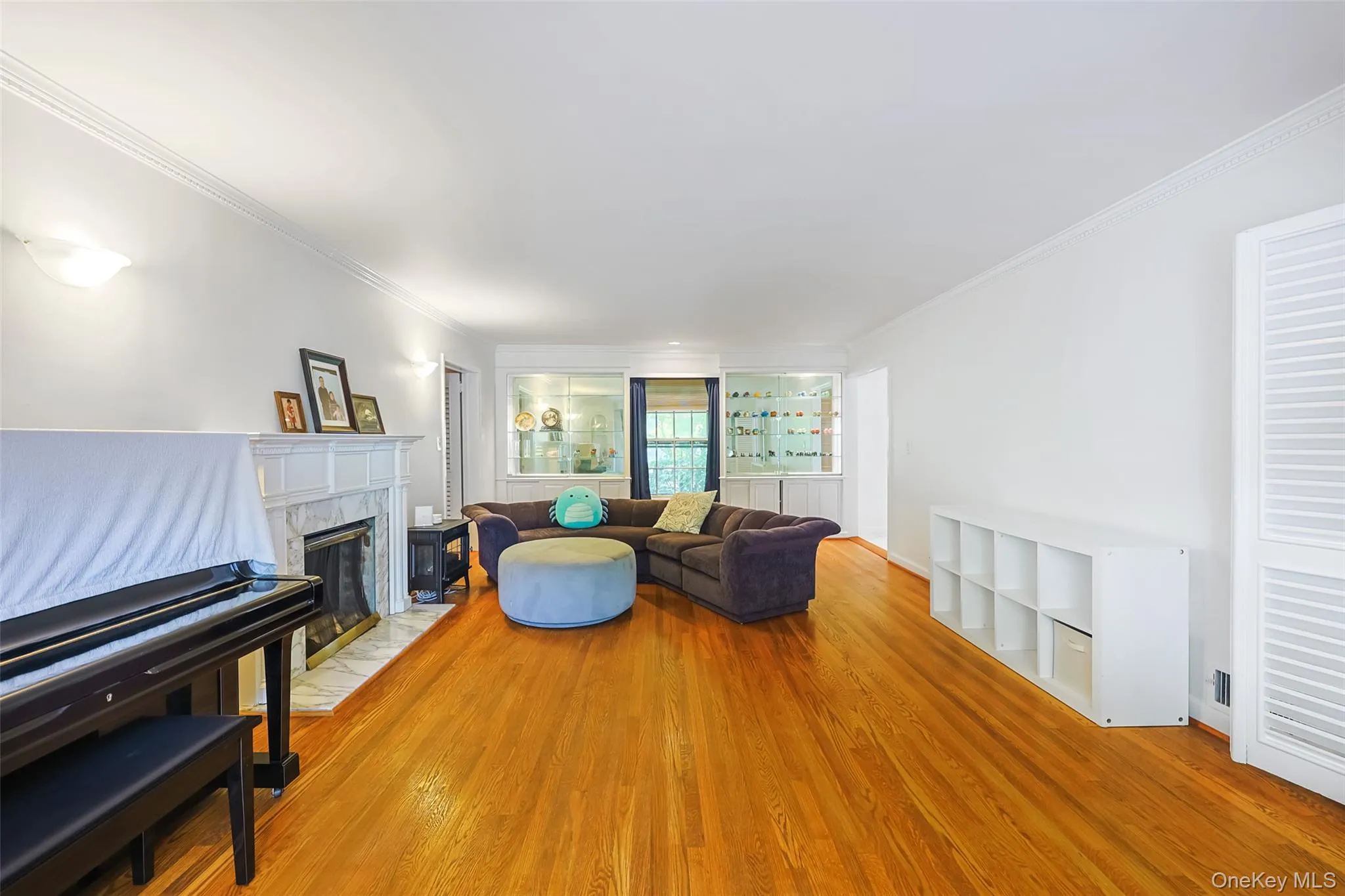 2 Woods Road, North Hempstead, NY, 4 Bedrooms Bedrooms, 10 Rooms Rooms,3 BathroomsBathrooms,Residential,For Rent,Woods,0,1025193 2 Woods Road, North Hempstead, NY, 4 Bedrooms Bedrooms, 10 Rooms Rooms,3 BathroomsBathrooms,Residential,For Rent,Woods,0,1025193