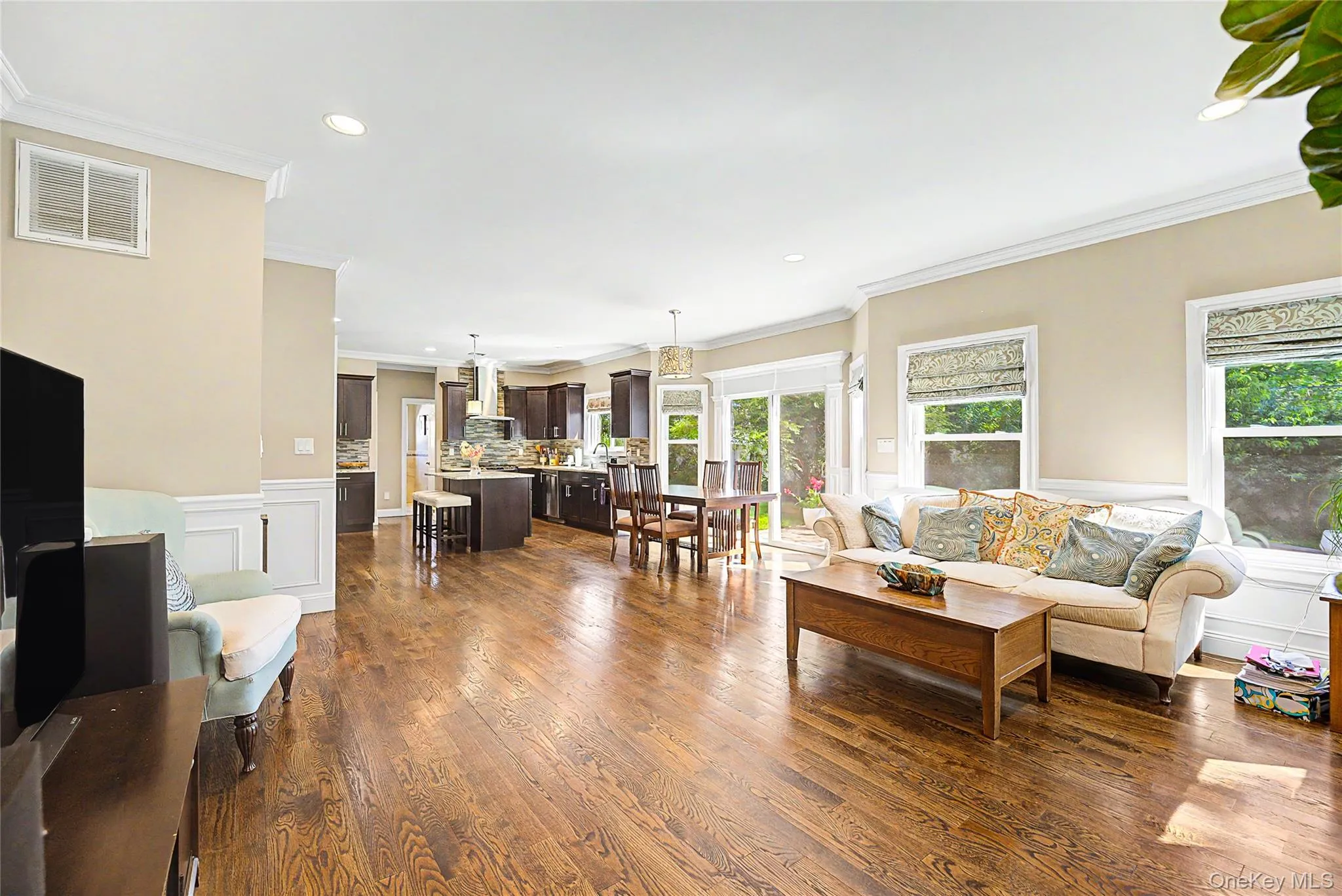 62 Georgia Drive, Oyster Bay, NY, 4 Bedrooms Bedrooms, 8 Rooms Rooms,2 BathroomsBathrooms,Residential,For Rent,Georgia,0,1025197 62 Georgia Drive, Oyster Bay, NY, 4 Bedrooms Bedrooms, 8 Rooms Rooms,2 BathroomsBathrooms,Residential,For Rent,Georgia,0,1025197