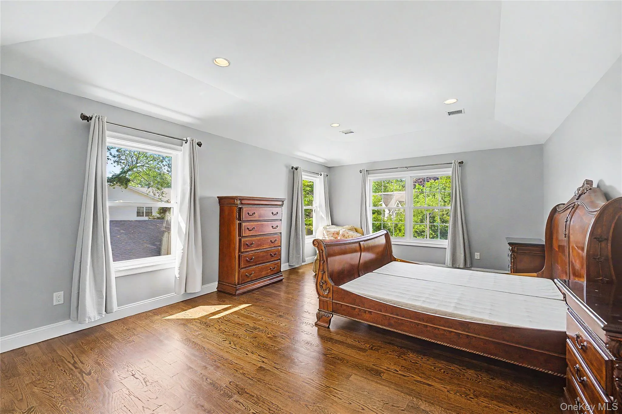 62 Georgia Drive, Oyster Bay, NY, 4 Bedrooms Bedrooms, 8 Rooms Rooms,2 BathroomsBathrooms,Residential,For Rent,Georgia,0,1025197 62 Georgia Drive, Oyster Bay, NY, 4 Bedrooms Bedrooms, 8 Rooms Rooms,2 BathroomsBathrooms,Residential,For Rent,Georgia,0,1025197