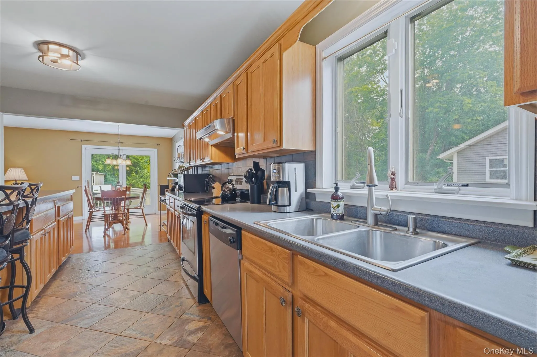 302 Lakeside Road, Newburgh (town), NY, 3 Bedrooms Bedrooms, 7 Rooms Rooms,2 BathroomsBathrooms,Residential,For Rent,Lakeside,0,1025198 302 Lakeside Road, Newburgh (town), NY, 3 Bedrooms Bedrooms, 7 Rooms Rooms,2 BathroomsBathrooms,Residential,For Rent,Lakeside,0,1025198