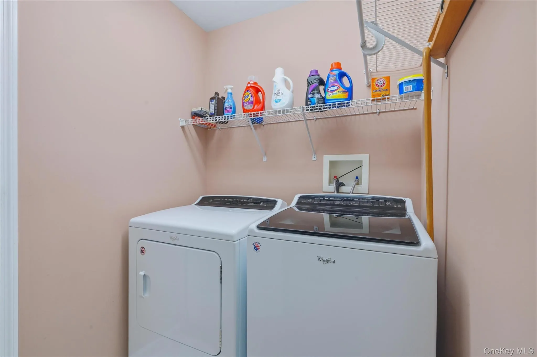 302 Lakeside Road, Newburgh (town), NY, 3 Bedrooms Bedrooms, 7 Rooms Rooms,2 BathroomsBathrooms,Residential,For Rent,Lakeside,0,1025198 302 Lakeside Road, Newburgh (town), NY, 3 Bedrooms Bedrooms, 7 Rooms Rooms,2 BathroomsBathrooms,Residential,For Rent,Lakeside,0,1025198