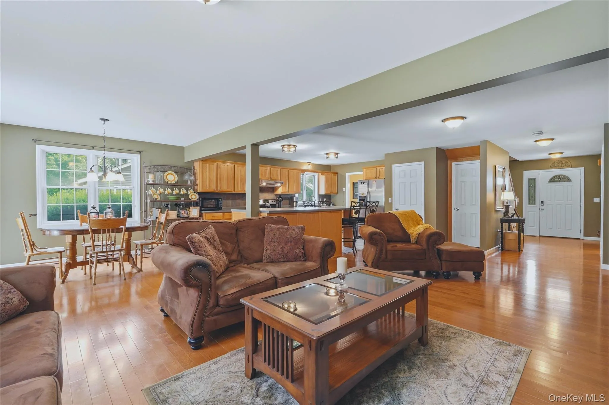 302 Lakeside Road, Newburgh (town), NY, 3 Bedrooms Bedrooms, 7 Rooms Rooms,2 BathroomsBathrooms,Residential,For Rent,Lakeside,0,1025198 302 Lakeside Road, Newburgh (town), NY, 3 Bedrooms Bedrooms, 7 Rooms Rooms,2 BathroomsBathrooms,Residential,For Rent,Lakeside,0,1025198