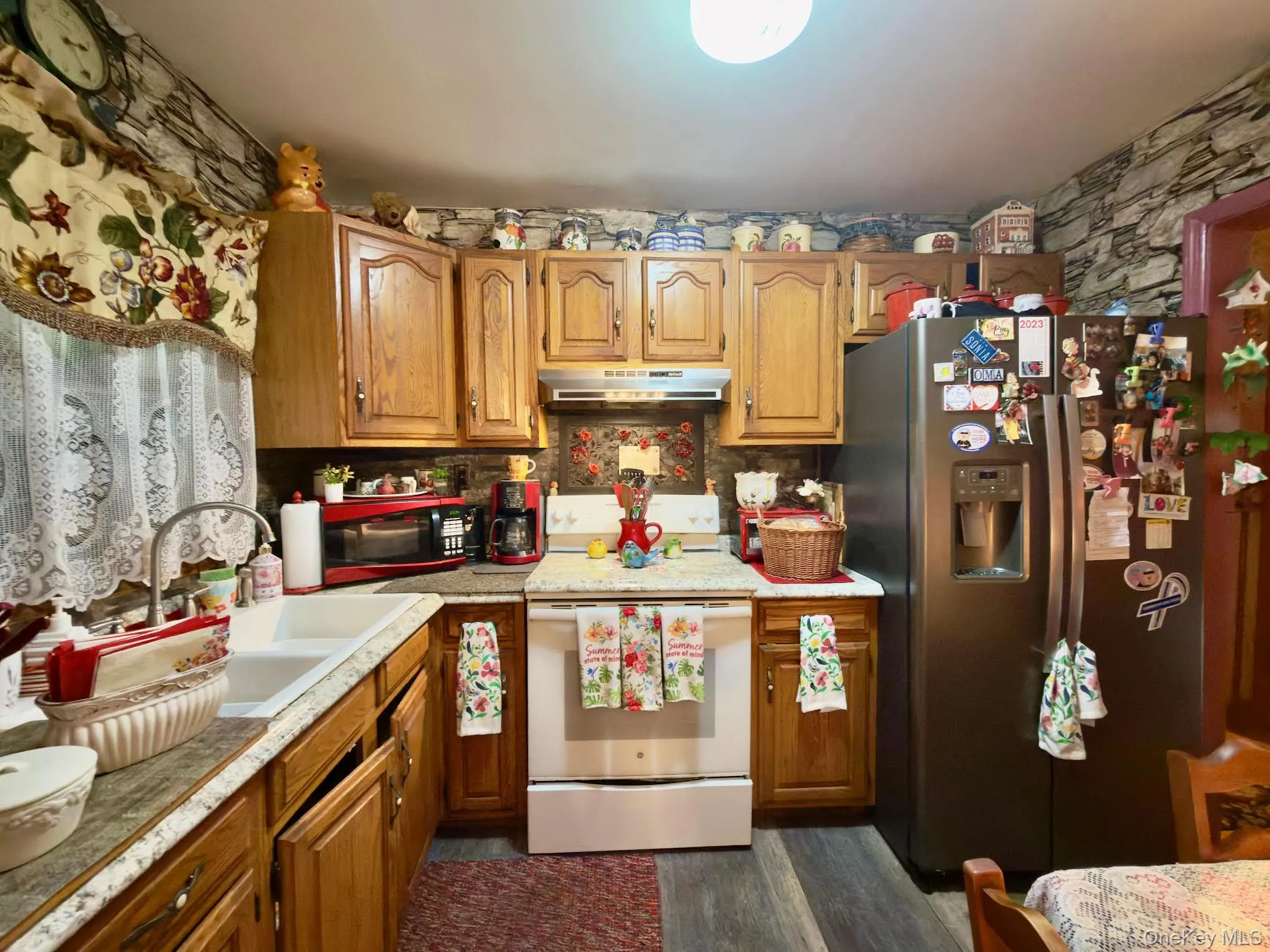 26 Cookingham Drive, Hyde Park, NY, 4 Bedrooms Bedrooms, 7 Rooms Rooms,1 BathroomBathrooms,Residential,For Rent,Cookingham,0,1025200 26 Cookingham Drive, Hyde Park, NY, 4 Bedrooms Bedrooms, 7 Rooms Rooms,1 BathroomBathrooms,Residential,For Rent,Cookingham,0,1025200