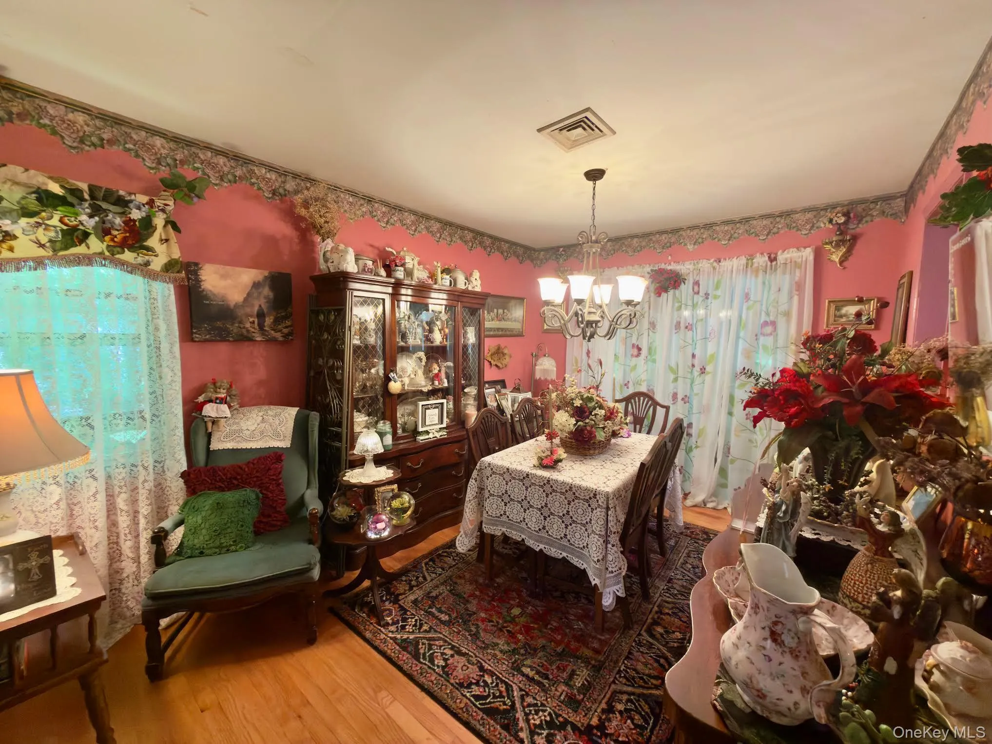 26 Cookingham Drive, Hyde Park, NY, 4 Bedrooms Bedrooms, 7 Rooms Rooms,1 BathroomBathrooms,Residential,For Rent,Cookingham,0,1025200 26 Cookingham Drive, Hyde Park, NY, 4 Bedrooms Bedrooms, 7 Rooms Rooms,1 BathroomBathrooms,Residential,For Rent,Cookingham,0,1025200