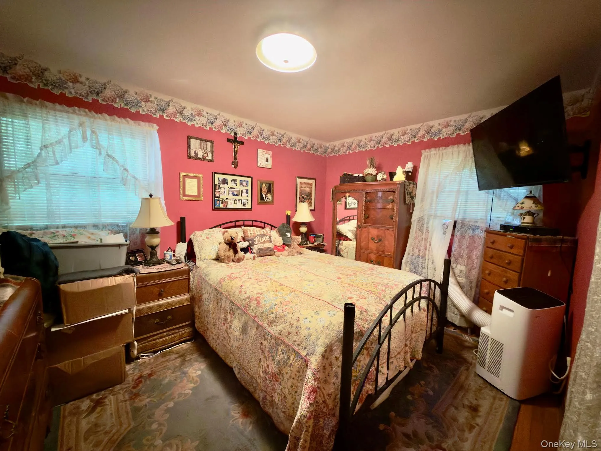 26 Cookingham Drive, Hyde Park, NY, 4 Bedrooms Bedrooms, 7 Rooms Rooms,1 BathroomBathrooms,Residential,For Rent,Cookingham,0,1025200 26 Cookingham Drive, Hyde Park, NY, 4 Bedrooms Bedrooms, 7 Rooms Rooms,1 BathroomBathrooms,Residential,For Rent,Cookingham,0,1025200