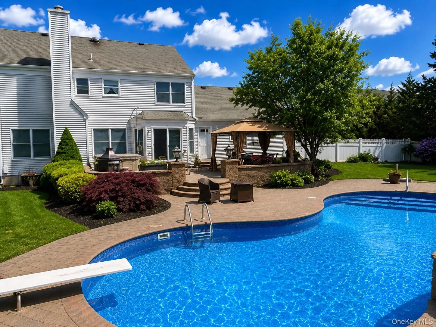 91 Tallmadge Trail, Brookhaven, NY, 4 Bedrooms Bedrooms, 9 Rooms Rooms,3 BathroomsBathrooms,Residential,For Rent,Tallmadge,0,1025203 91 Tallmadge Trail, Brookhaven, NY, 4 Bedrooms Bedrooms, 9 Rooms Rooms,3 BathroomsBathrooms,Residential,For Rent,Tallmadge,0,1025203