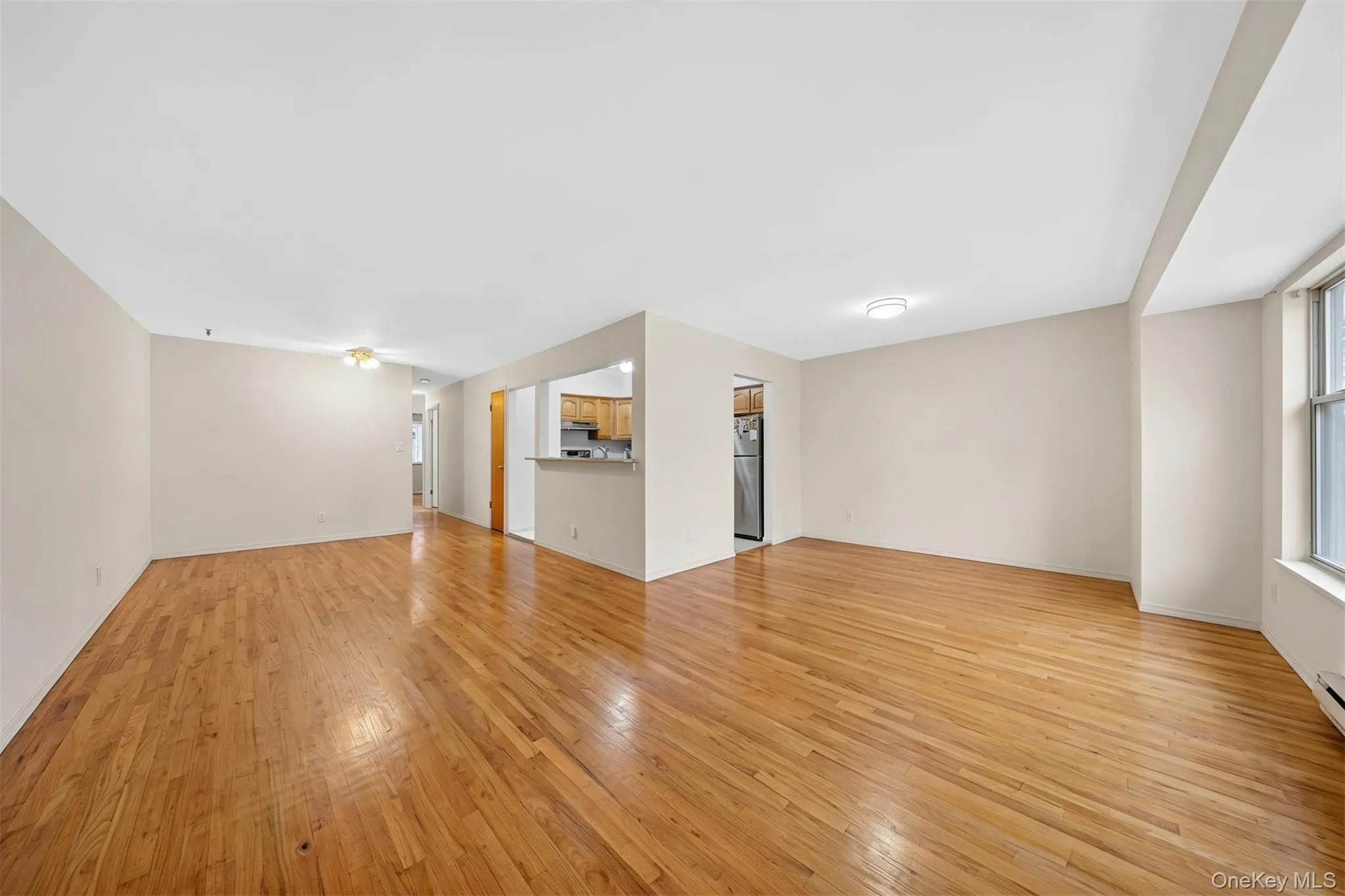 143-27 Roosevelt Avenue, New York, NY, 6 Bedrooms Bedrooms, 17 Rooms Rooms,5 BathroomsBathrooms,Residential,For Rent,Roosevelt,0,1025207 143-27 Roosevelt Avenue, New York, NY, 6 Bedrooms Bedrooms, 17 Rooms Rooms,5 BathroomsBathrooms,Residential,For Rent,Roosevelt,0,1025207