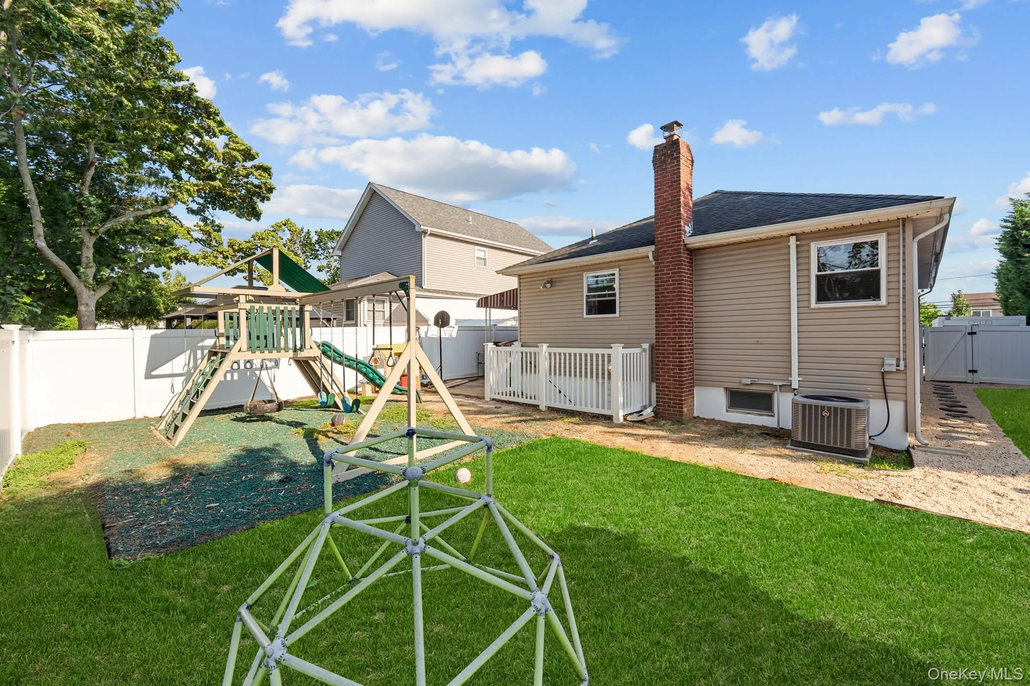 30 44th Street, Babylon, NY, 3 Bedrooms Bedrooms, 5 Rooms Rooms,2 BathroomsBathrooms,Residential,For Rent,44th,0,1025209 30 44th Street, Babylon, NY, 3 Bedrooms Bedrooms, 5 Rooms Rooms,2 BathroomsBathrooms,Residential,For Rent,44th,0,1025209