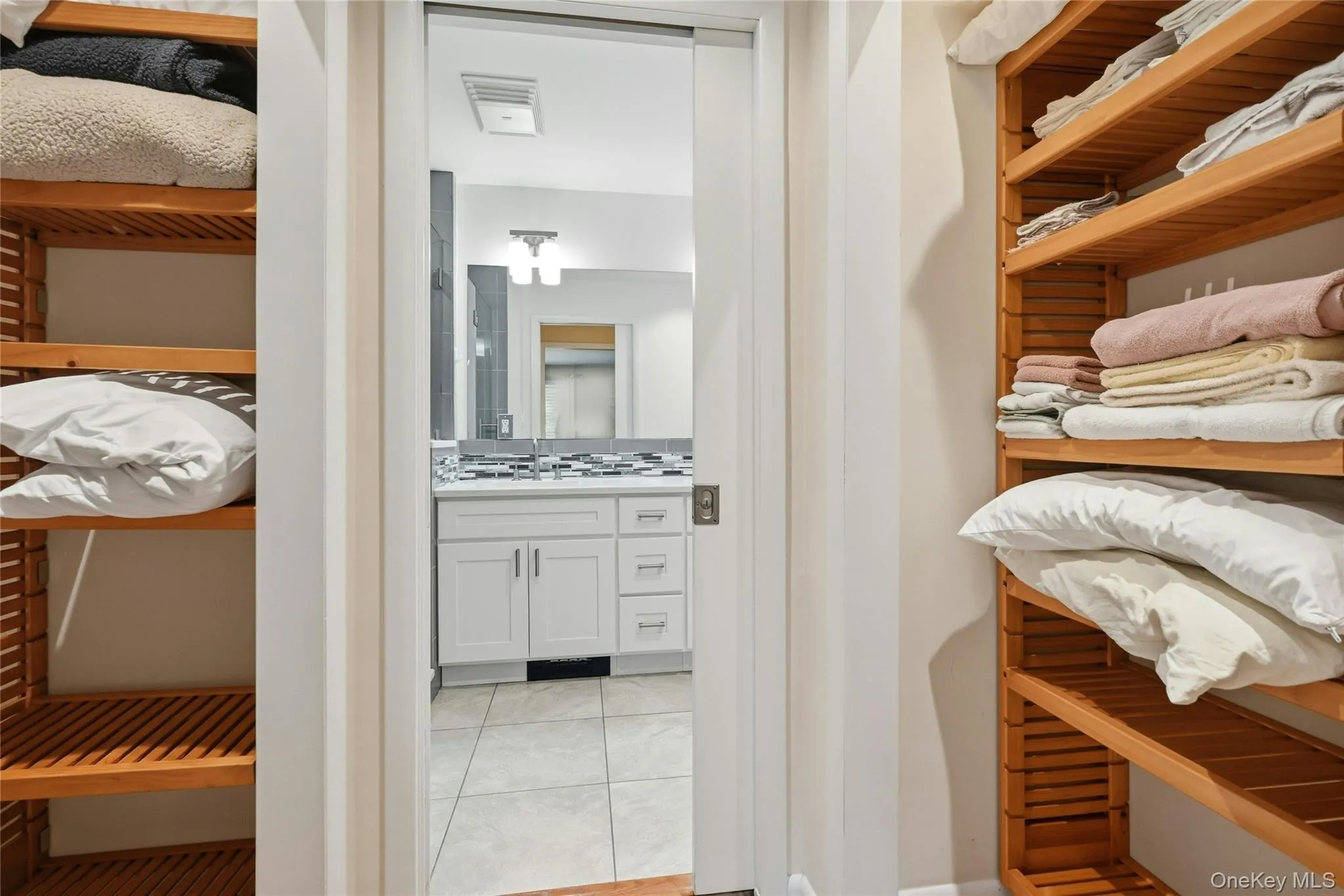 3830 Ole Jule Lane, Southold, NY, 4 Bedrooms Bedrooms, 8 Rooms Rooms,3 BathroomsBathrooms,Residential Lease,For Rent,Ole Jule,0,1025211 3830 Ole Jule Lane, Southold, NY, 4 Bedrooms Bedrooms, 8 Rooms Rooms,3 BathroomsBathrooms,Residential Lease,For Rent,Ole Jule,0,1025211