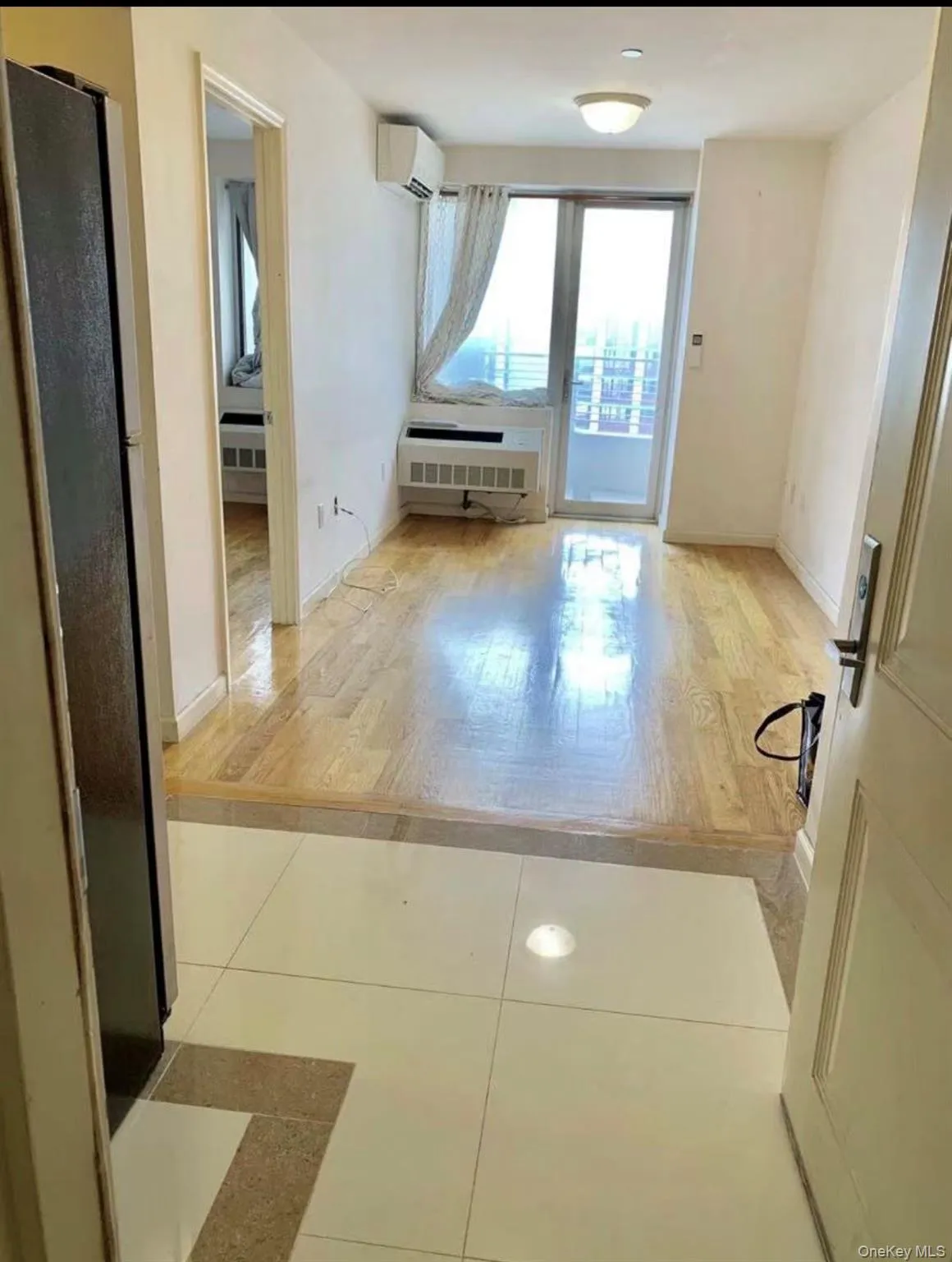 37-20 Prince Street, New York, NY, 2 Bedrooms Bedrooms, 4 Rooms Rooms,1 BathroomBathrooms,Residential,For Rent,Prince,0,1025213 37-20 Prince Street, New York, NY, 2 Bedrooms Bedrooms, 4 Rooms Rooms,1 BathroomBathrooms,Residential,For Rent,Prince,0,1025213