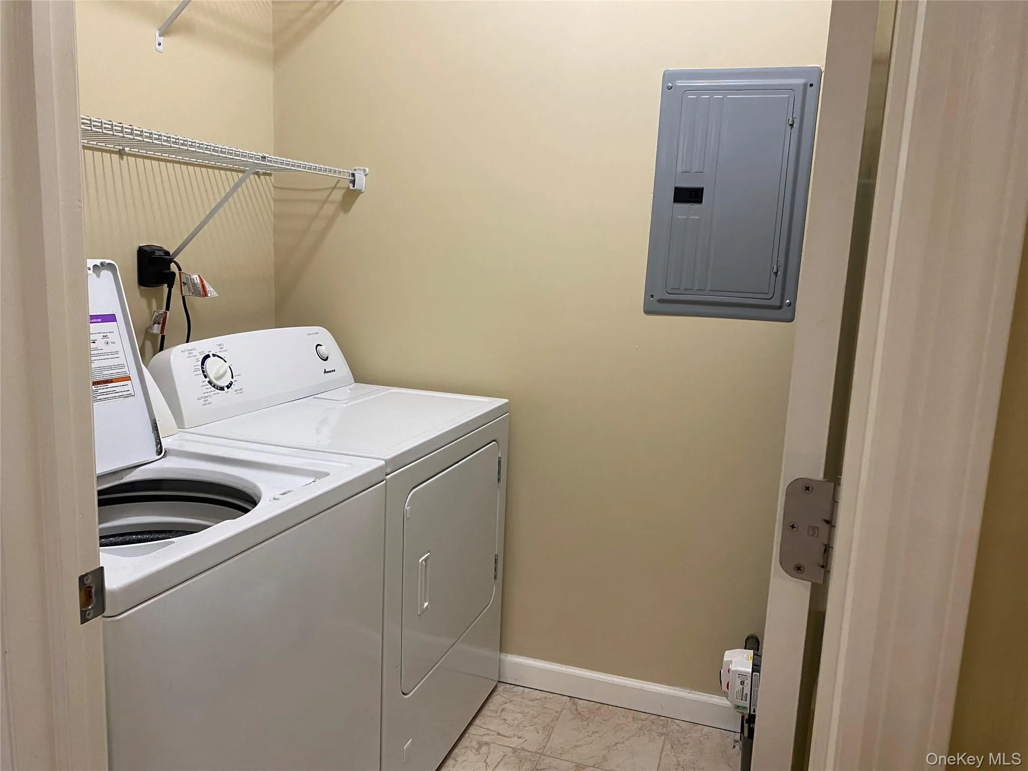 3 Nicole, Babylon, NY, 2 Bedrooms Bedrooms, 5 Rooms Rooms,2 BathroomsBathrooms,Residential Lease,For Rent,Nicole,0,1025220 3 Nicole, Babylon, NY, 2 Bedrooms Bedrooms, 5 Rooms Rooms,2 BathroomsBathrooms,Residential Lease,For Rent,Nicole,0,1025220