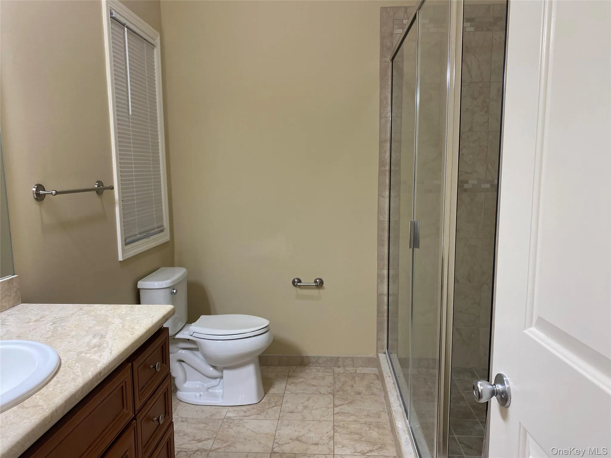 3 Nicole, Babylon, NY, 2 Bedrooms Bedrooms, 5 Rooms Rooms,2 BathroomsBathrooms,Residential Lease,For Rent,Nicole,0,1025220 3 Nicole, Babylon, NY, 2 Bedrooms Bedrooms, 5 Rooms Rooms,2 BathroomsBathrooms,Residential Lease,For Rent,Nicole,0,1025220