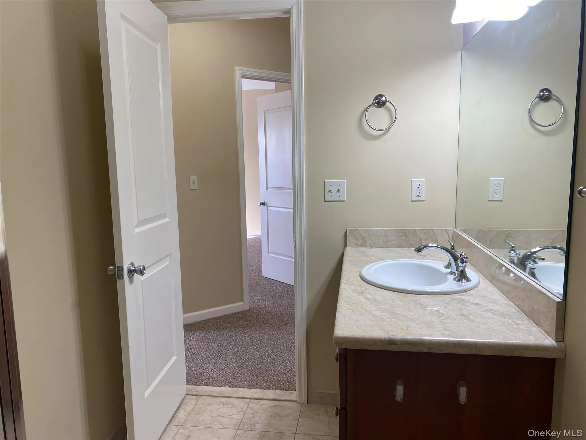 3 Nicole, Babylon, NY, 2 Bedrooms Bedrooms, 5 Rooms Rooms,2 BathroomsBathrooms,Residential Lease,For Rent,Nicole,0,1025220 3 Nicole, Babylon, NY, 2 Bedrooms Bedrooms, 5 Rooms Rooms,2 BathroomsBathrooms,Residential Lease,For Rent,Nicole,0,1025220